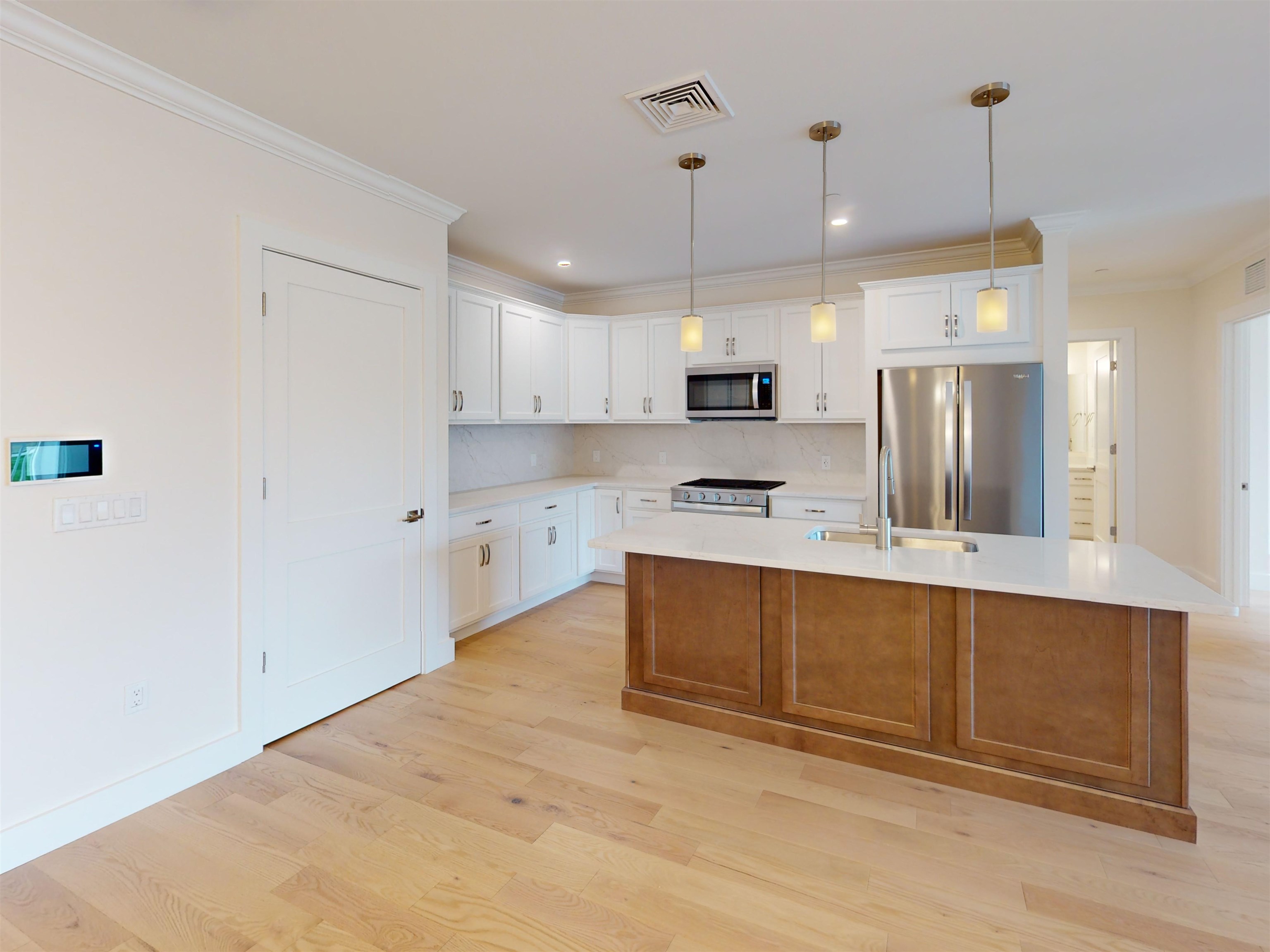4 Longview Dr, Atkinson, NH 03811