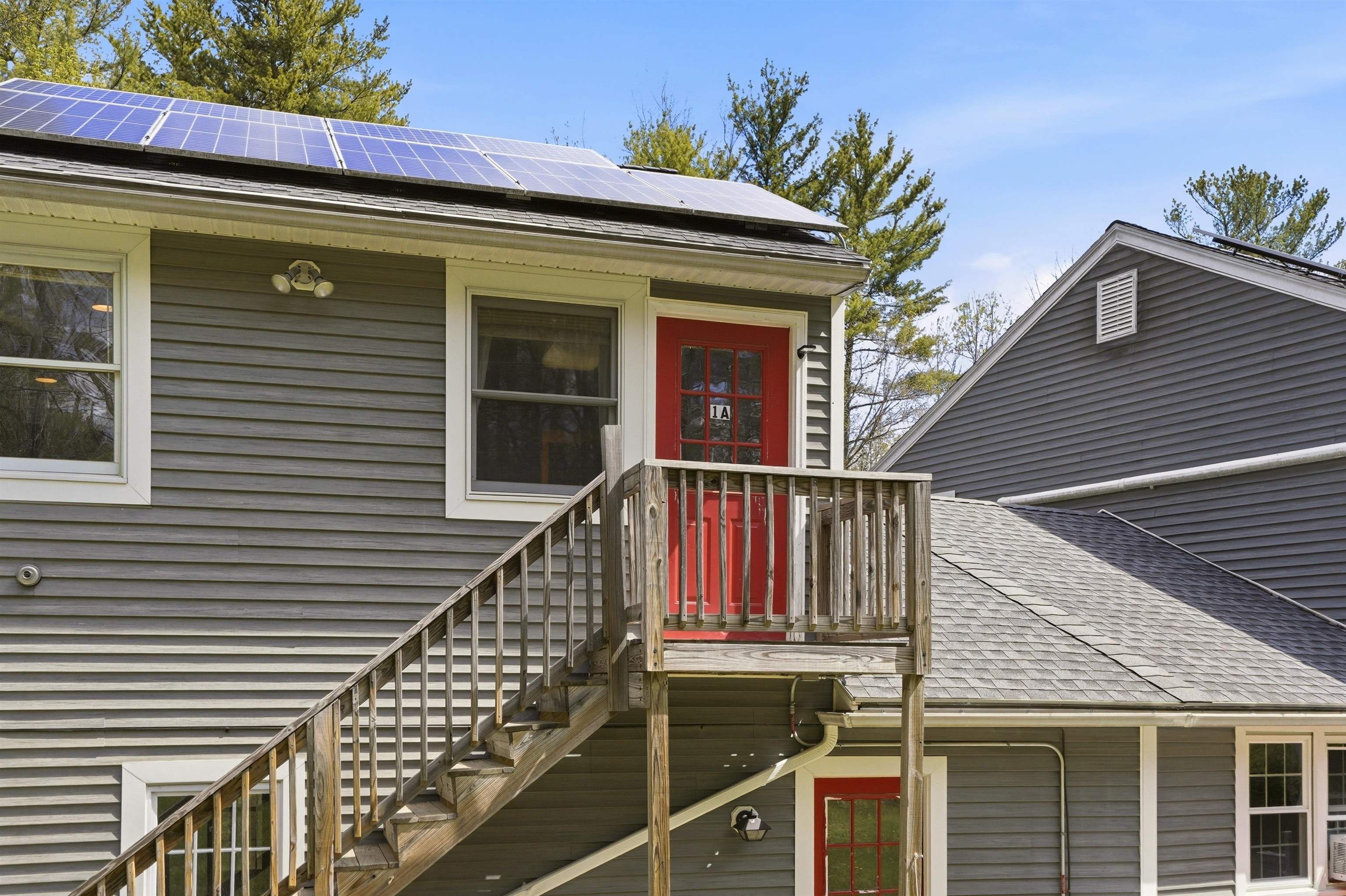 1 Denbow Rd, Durham, NH 03824