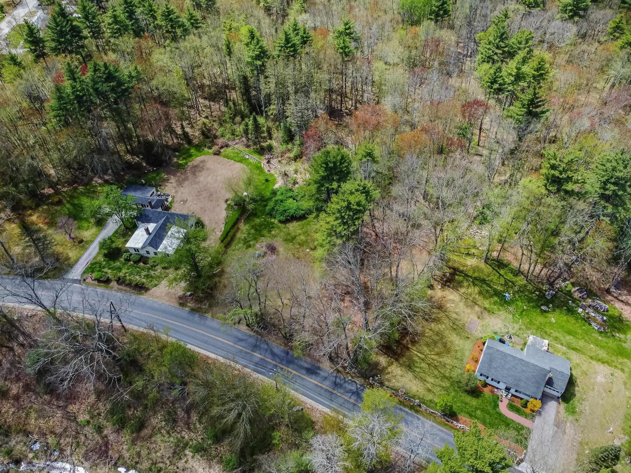 112 Mountain Rd, Goffstown, NH 03045
