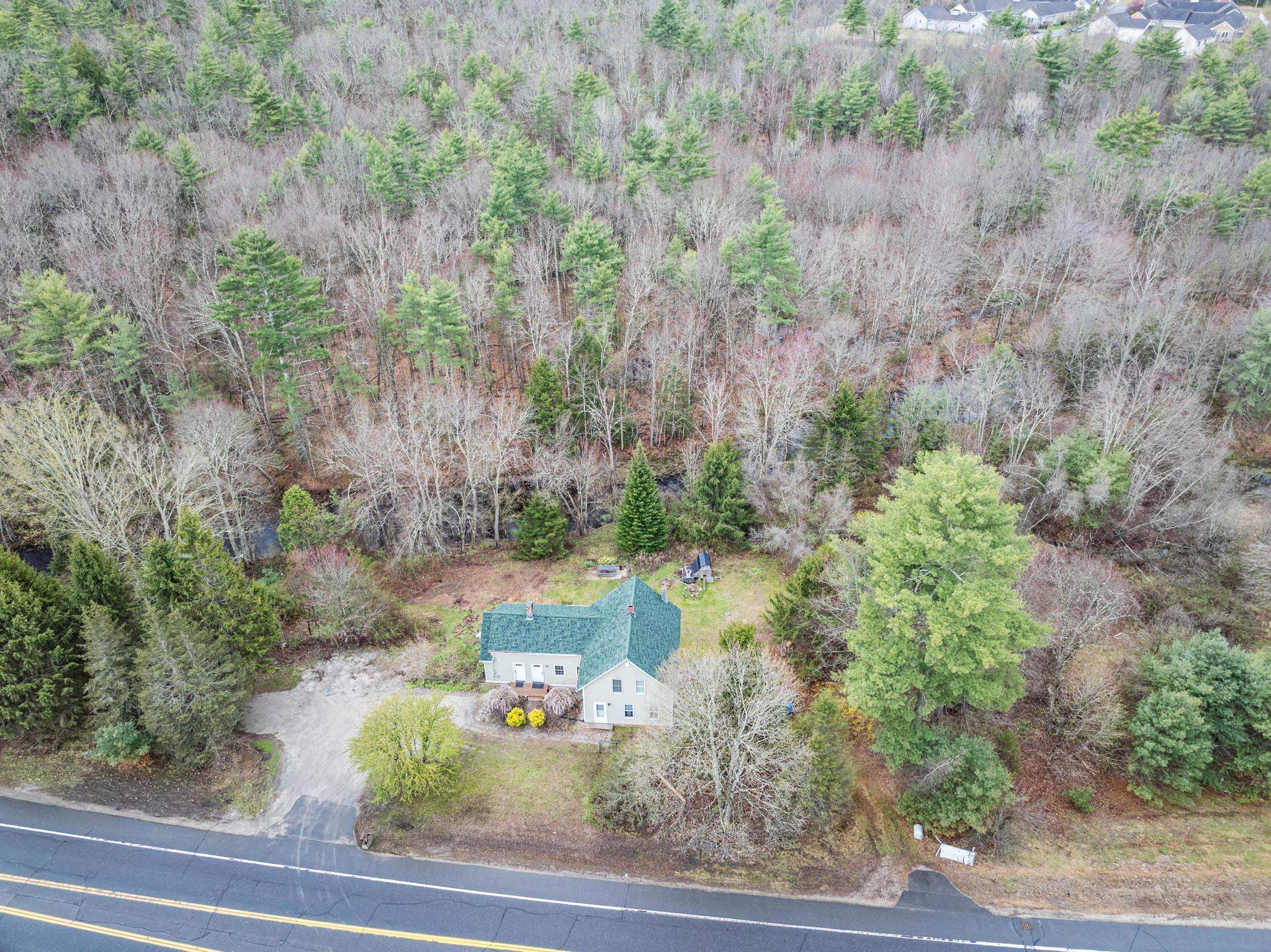 1685 Dover Rd, Epsom, NH 03234