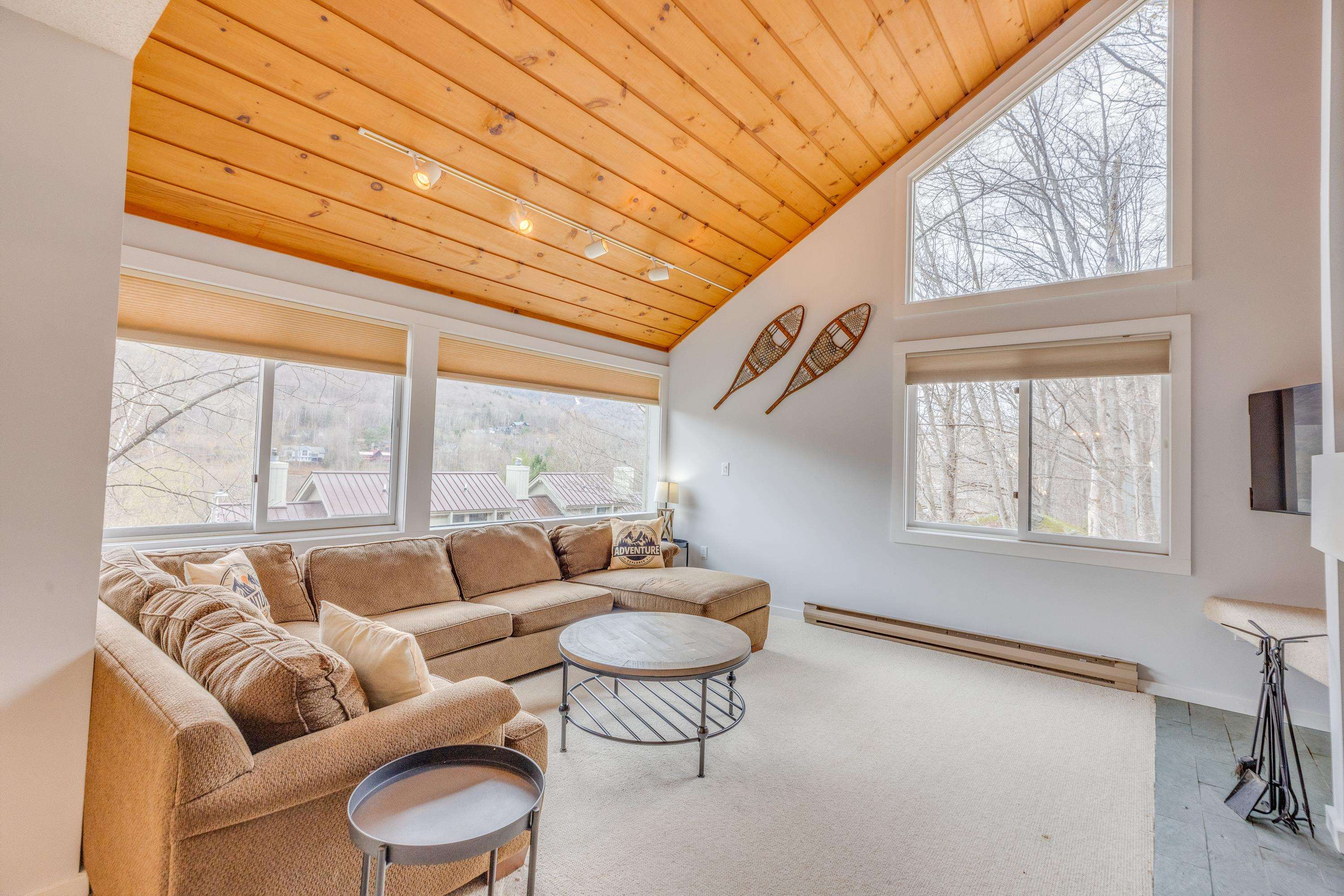 8 Highwood Rd, Lincoln, NH 03251