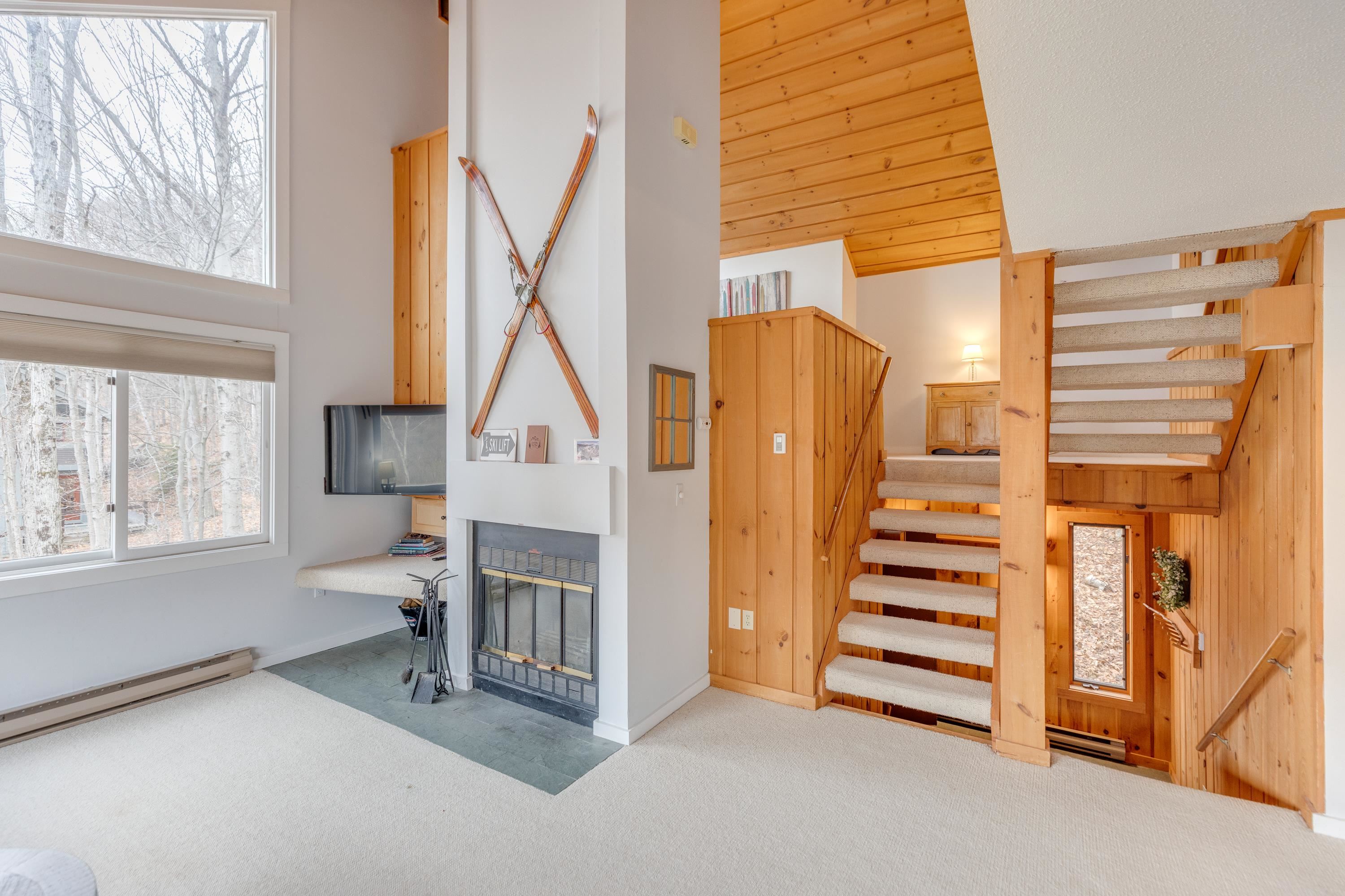 8 Highwood Rd, Lincoln, NH 03251