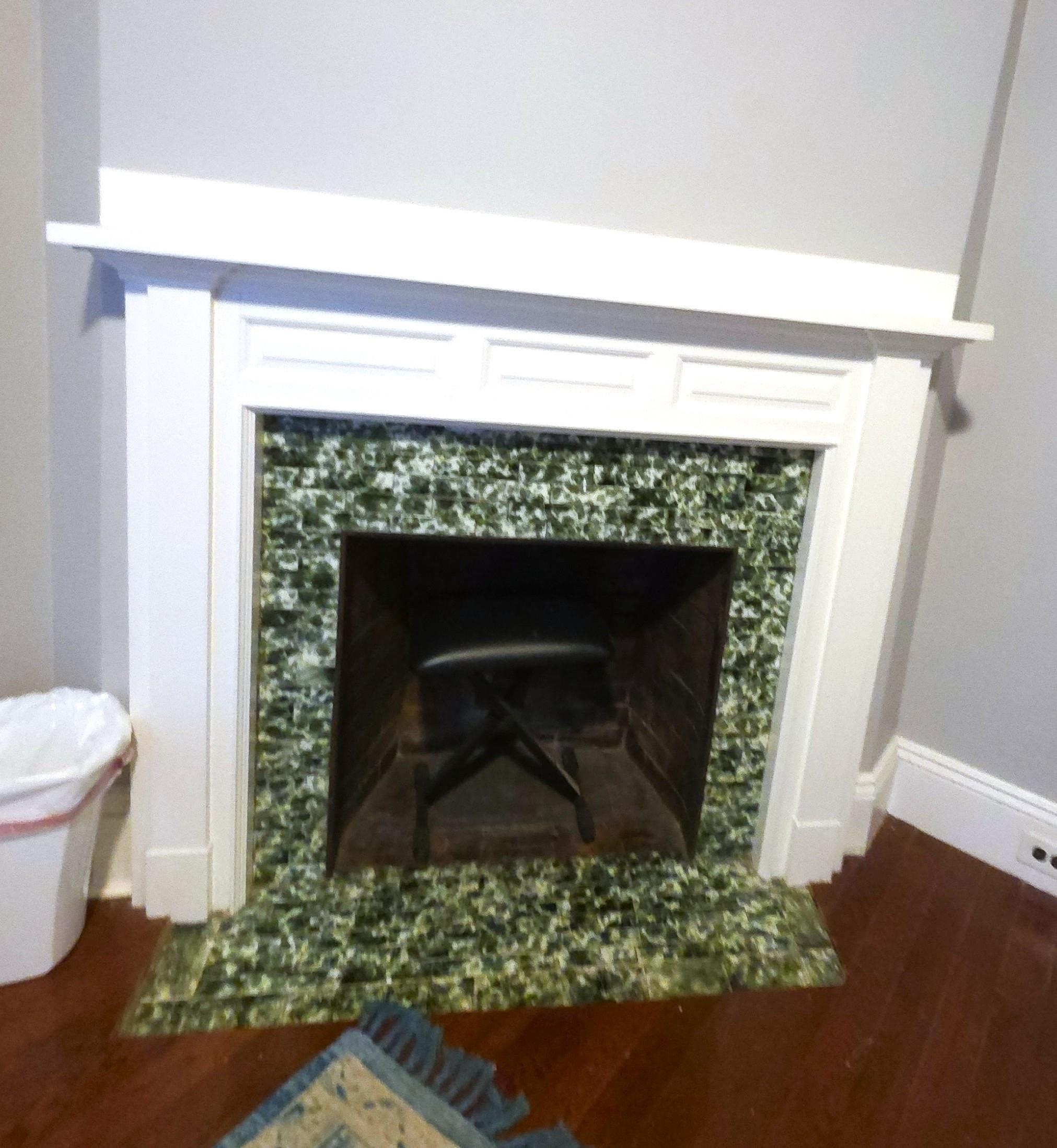 729 Pine St, Manchester, NH 03104