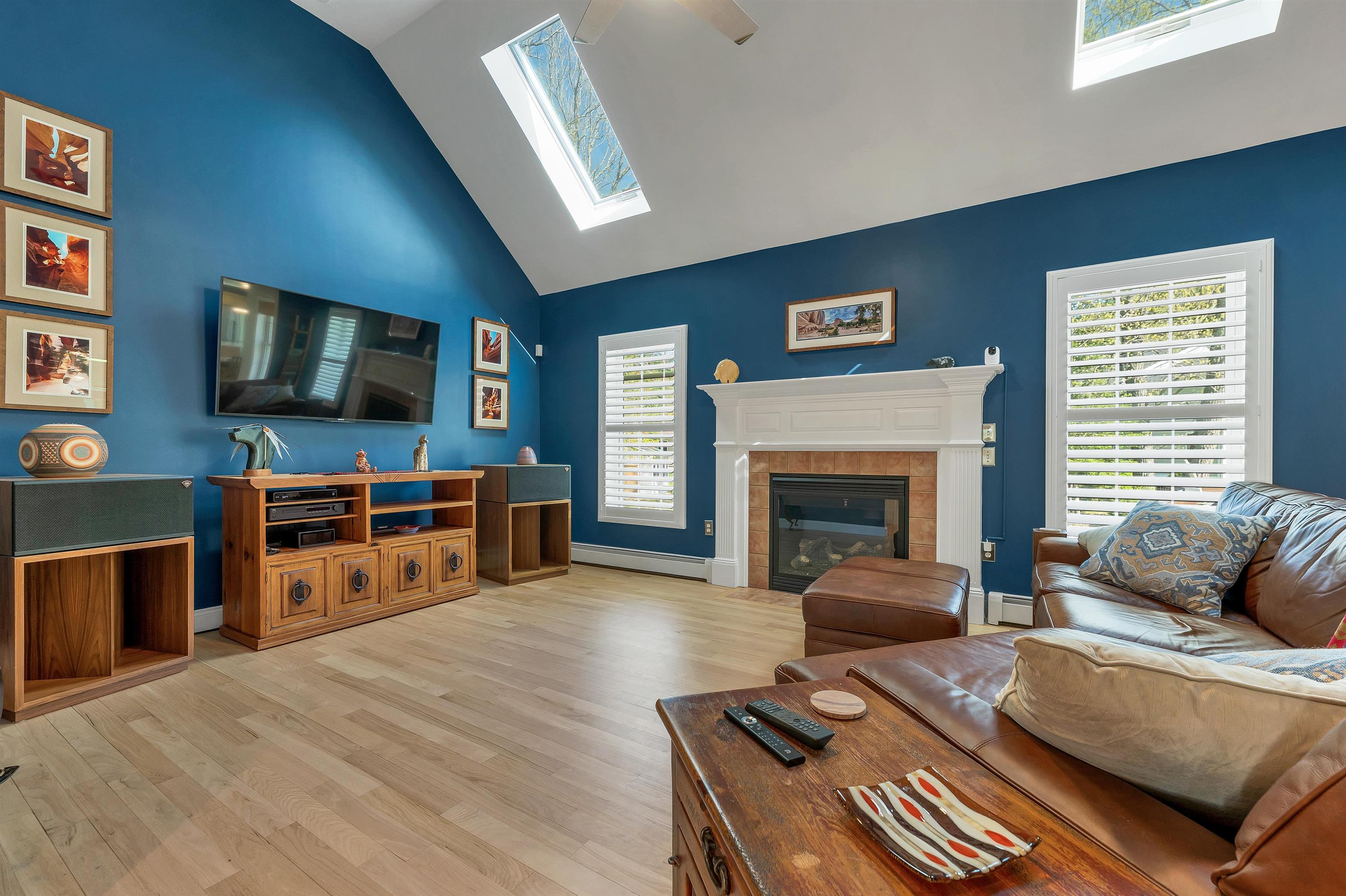 6 Remington Rd, Salem, NH 03079