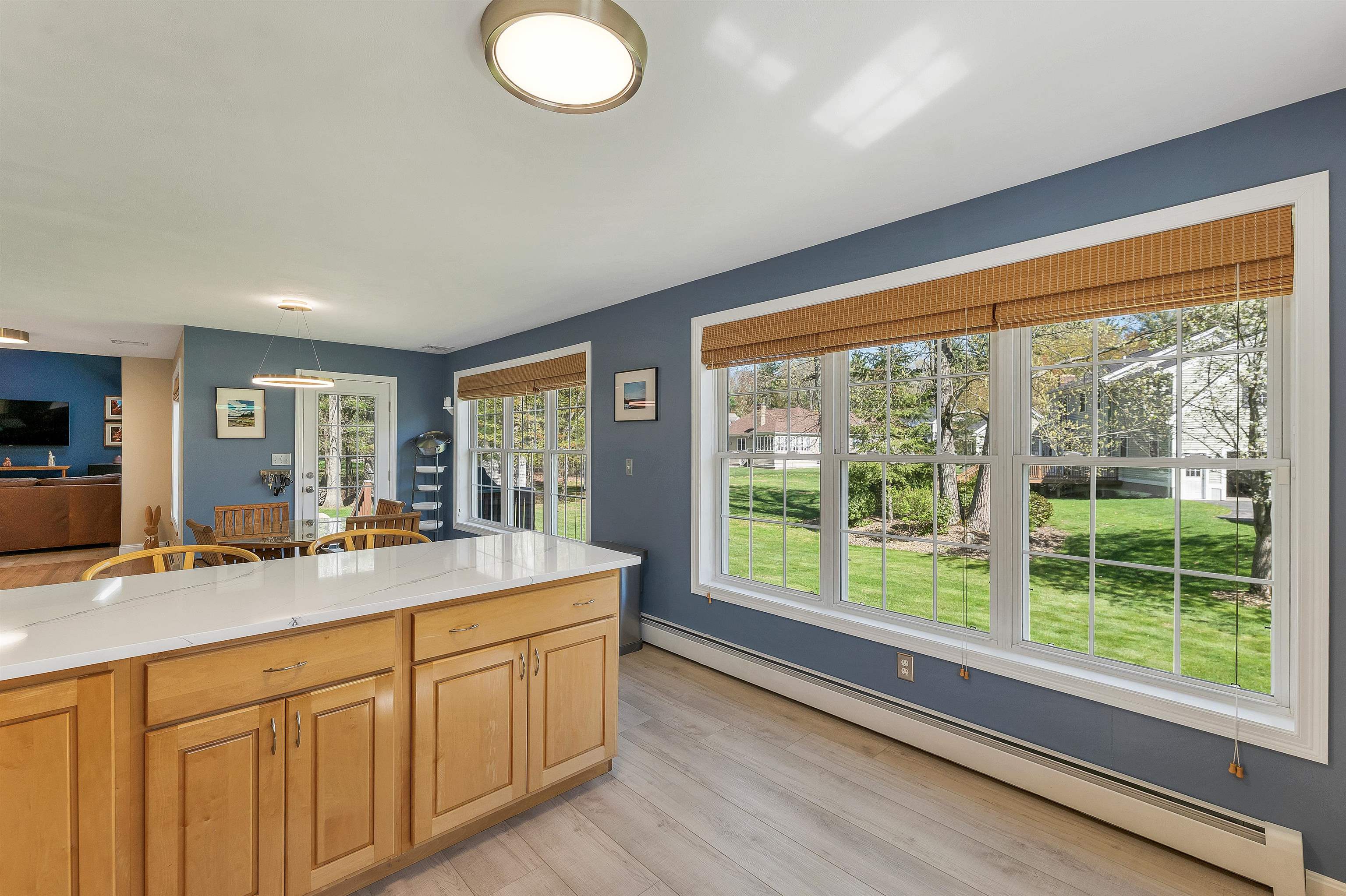 6 Remington Rd, Salem, NH 03079