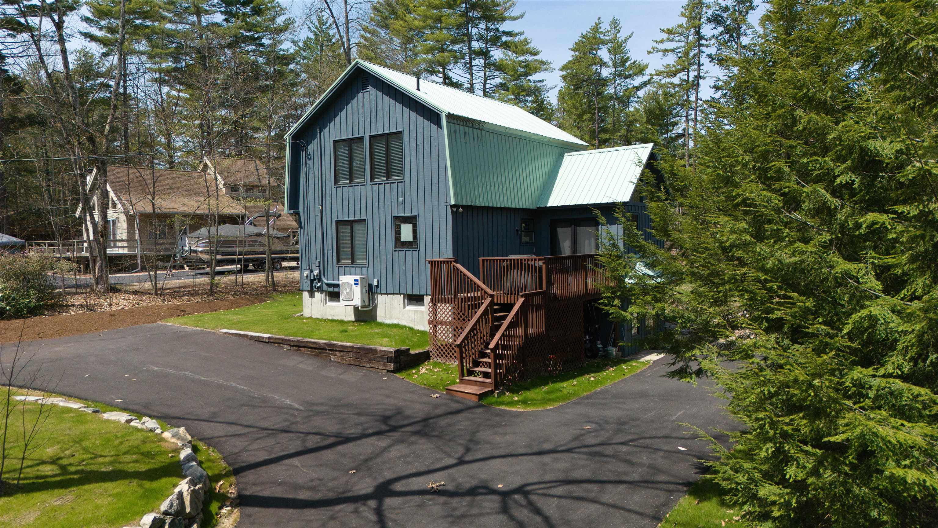 14 Oakwood Drive — photo 2