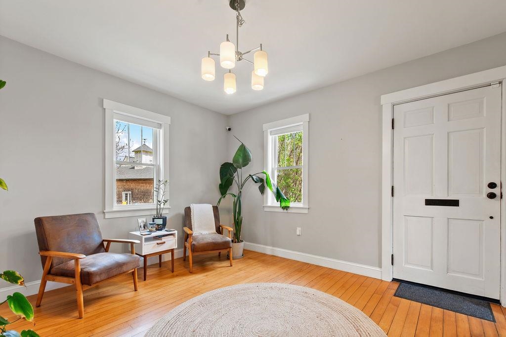 3 Loudon Rd, Pittsfield, NH 03263