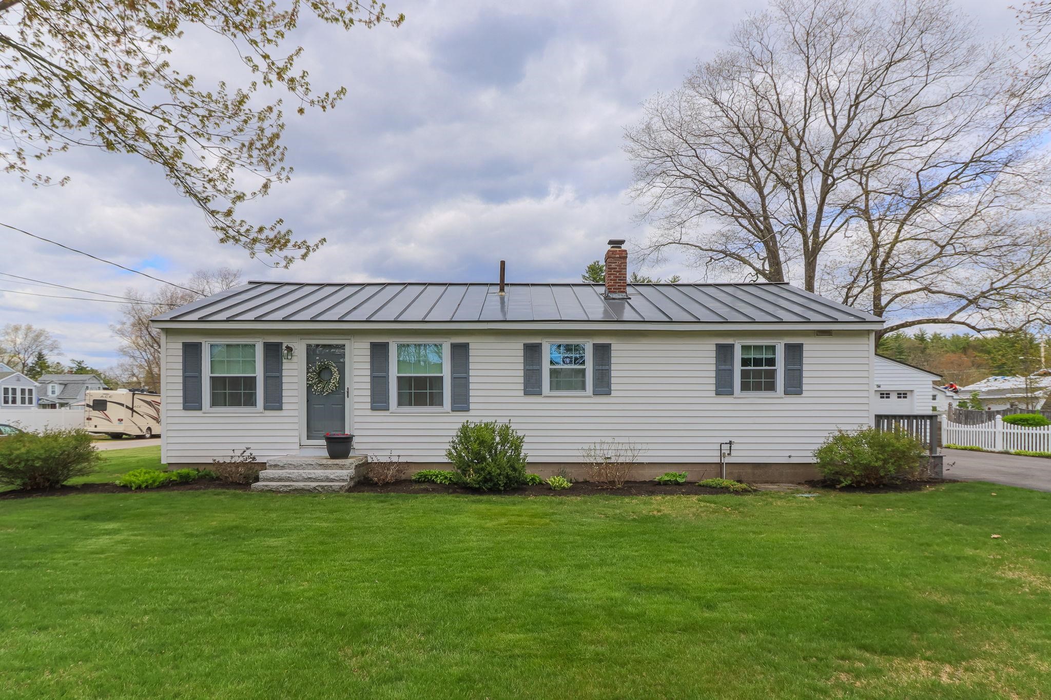 59 Manor Rd, Concord, NH 03303