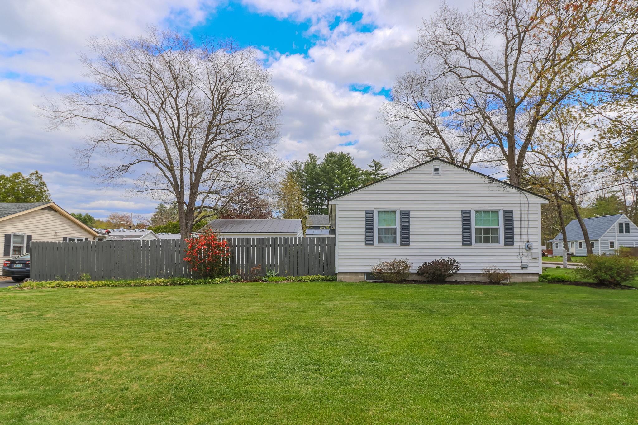 59 Manor Rd, Concord, NH 03303