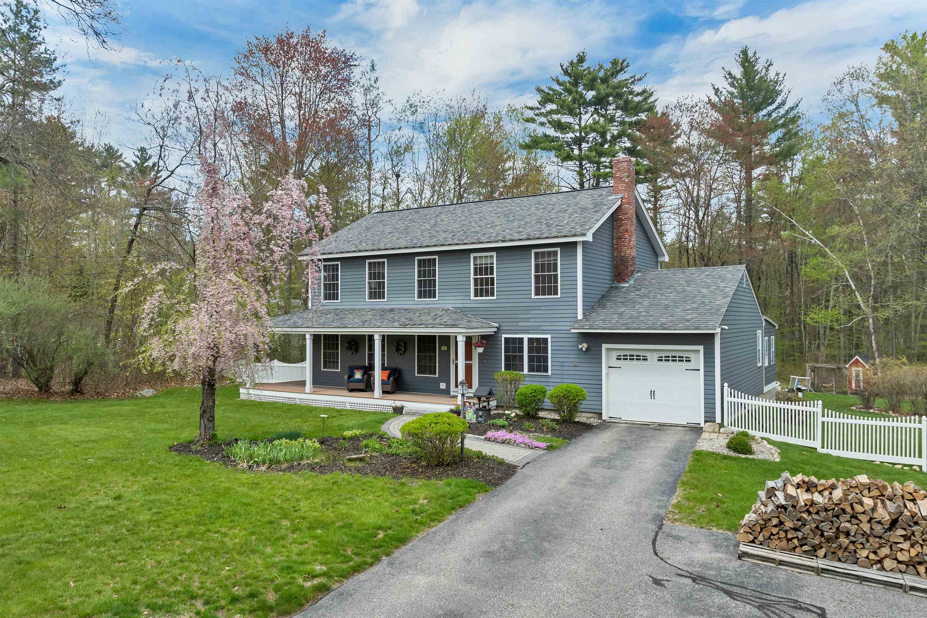 46 Albin Rd, Bow, NH 03304-3704