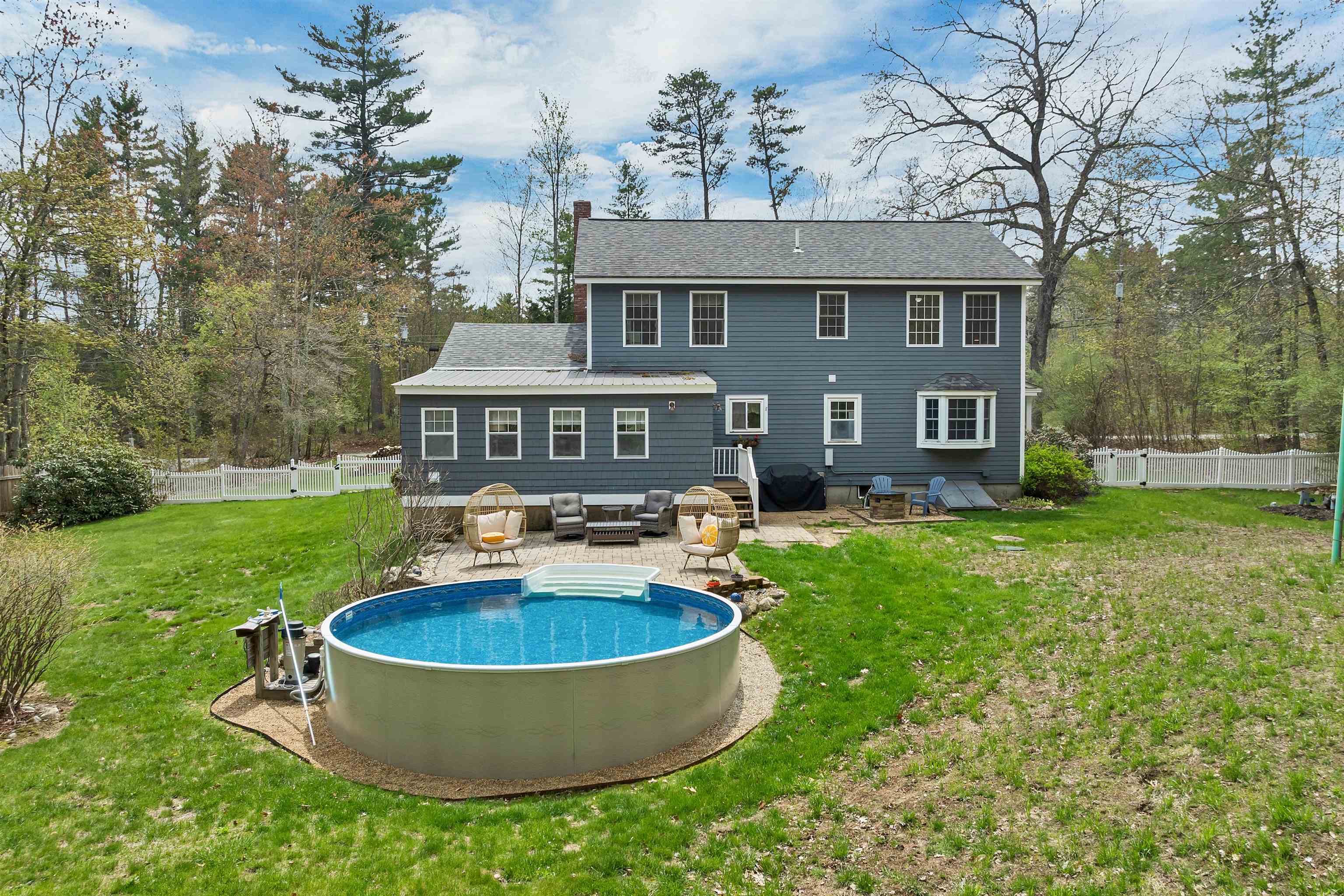 46 Albin Rd, Bow, NH 03304-3704