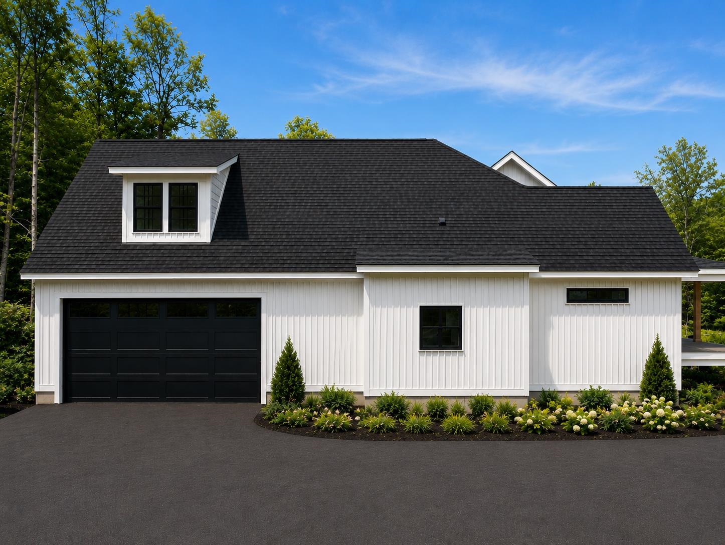 1 Jaytee Dr, Alton, NH 03809