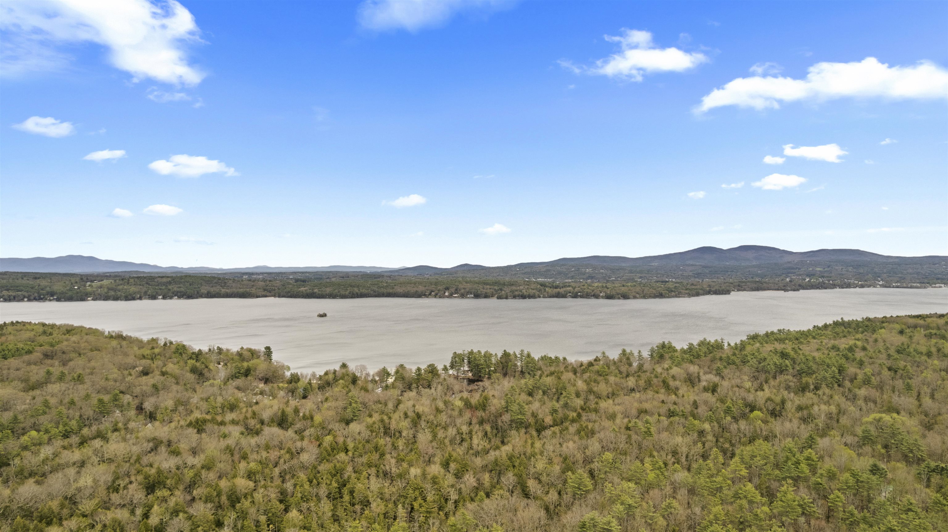 580 Lower Bay Rd, Sanbornton, NH 03269
