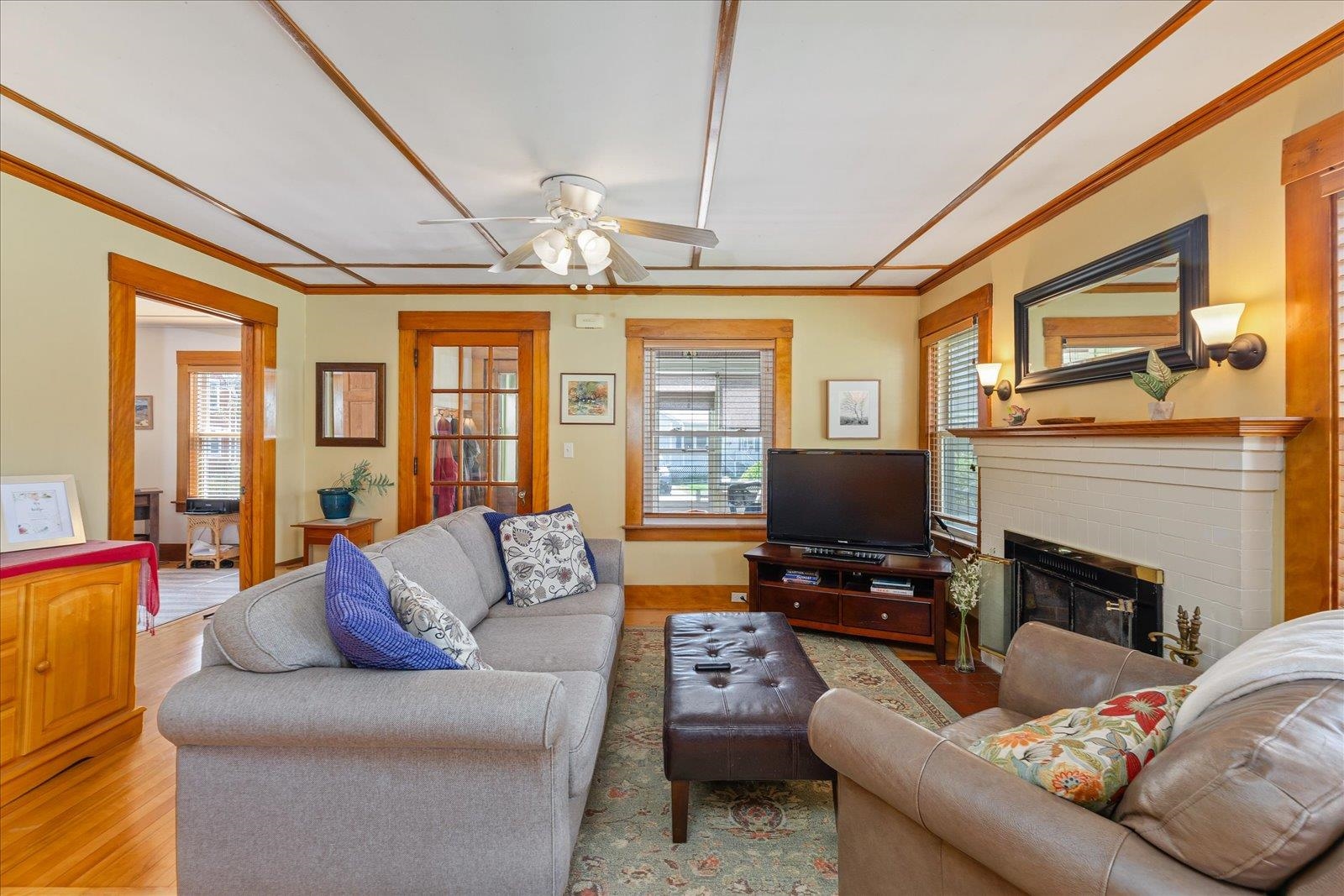 4 Fairview St, Keene, NH 03431