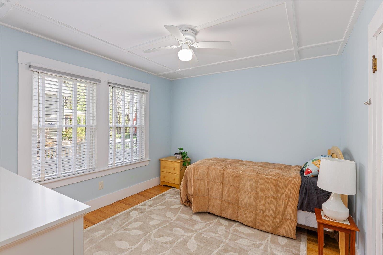 4 Fairview St, Keene, NH 03431