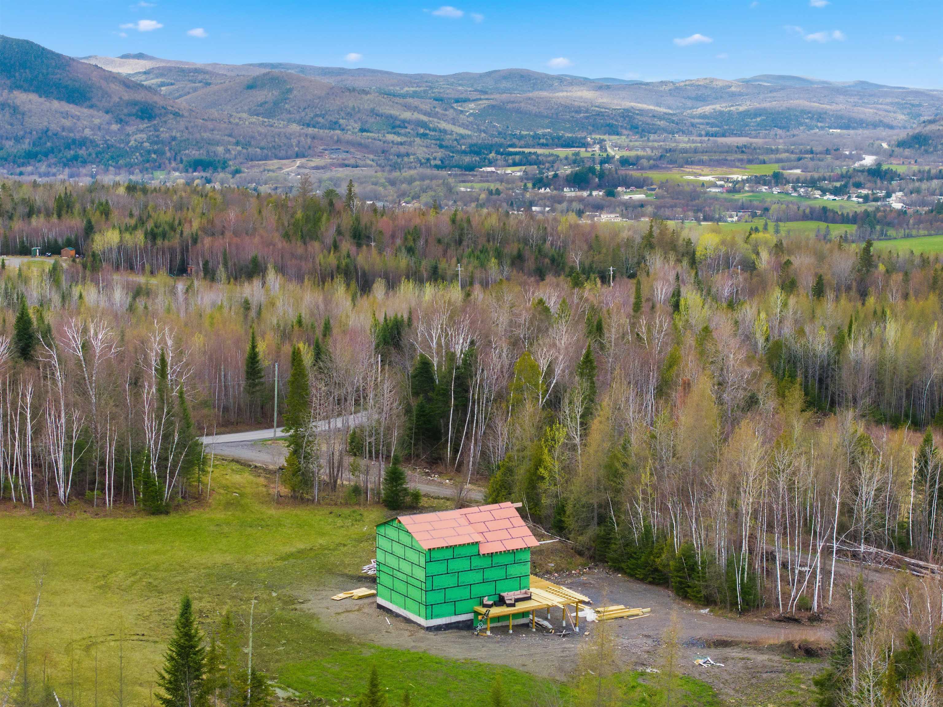 343 Titus Hill Rd, Colebrook, NH 03576