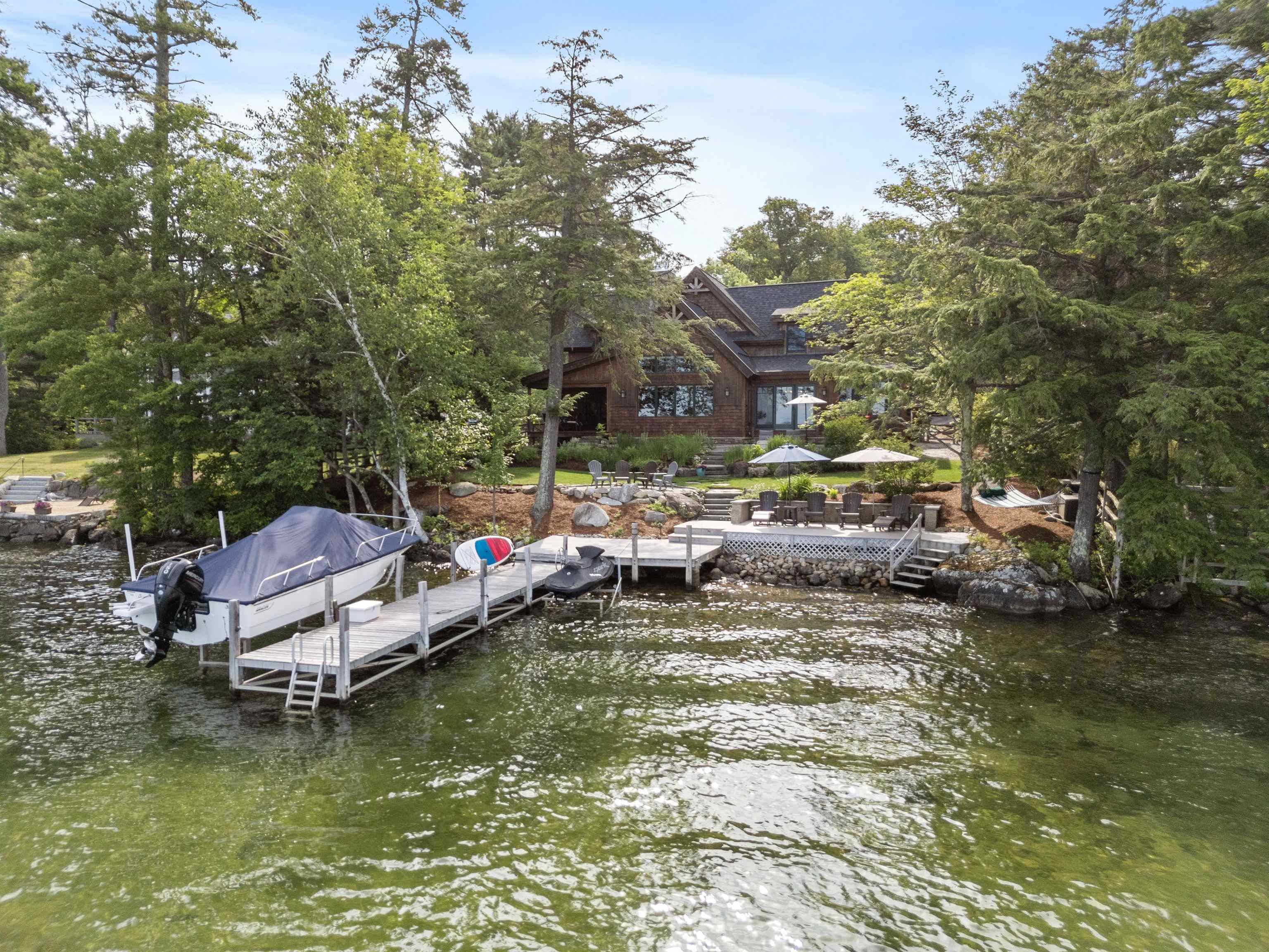 62 West Point Rd, Moultonborough, NH 03254