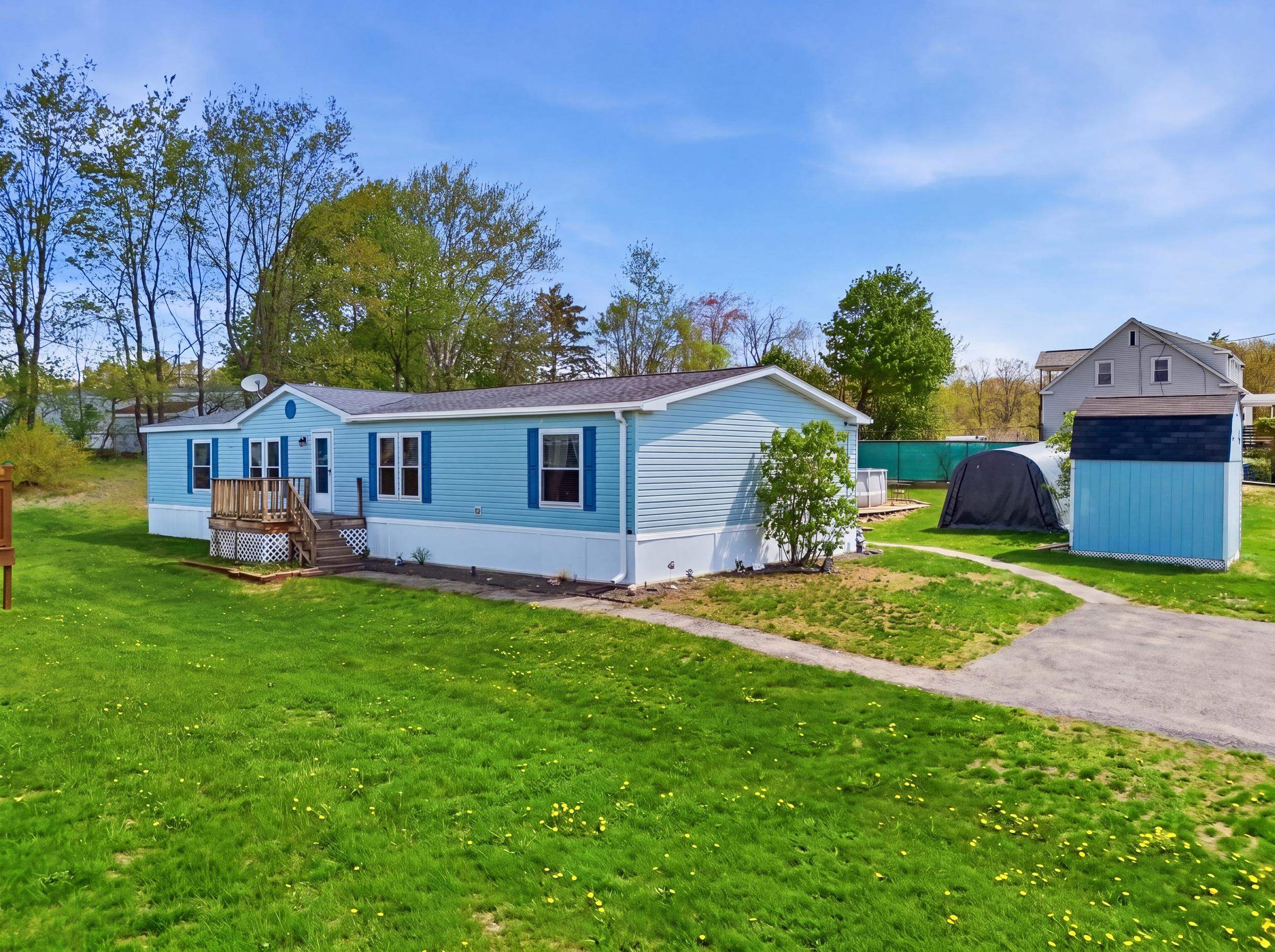 54 Old Ashby Rd, Greenville, NH 03048