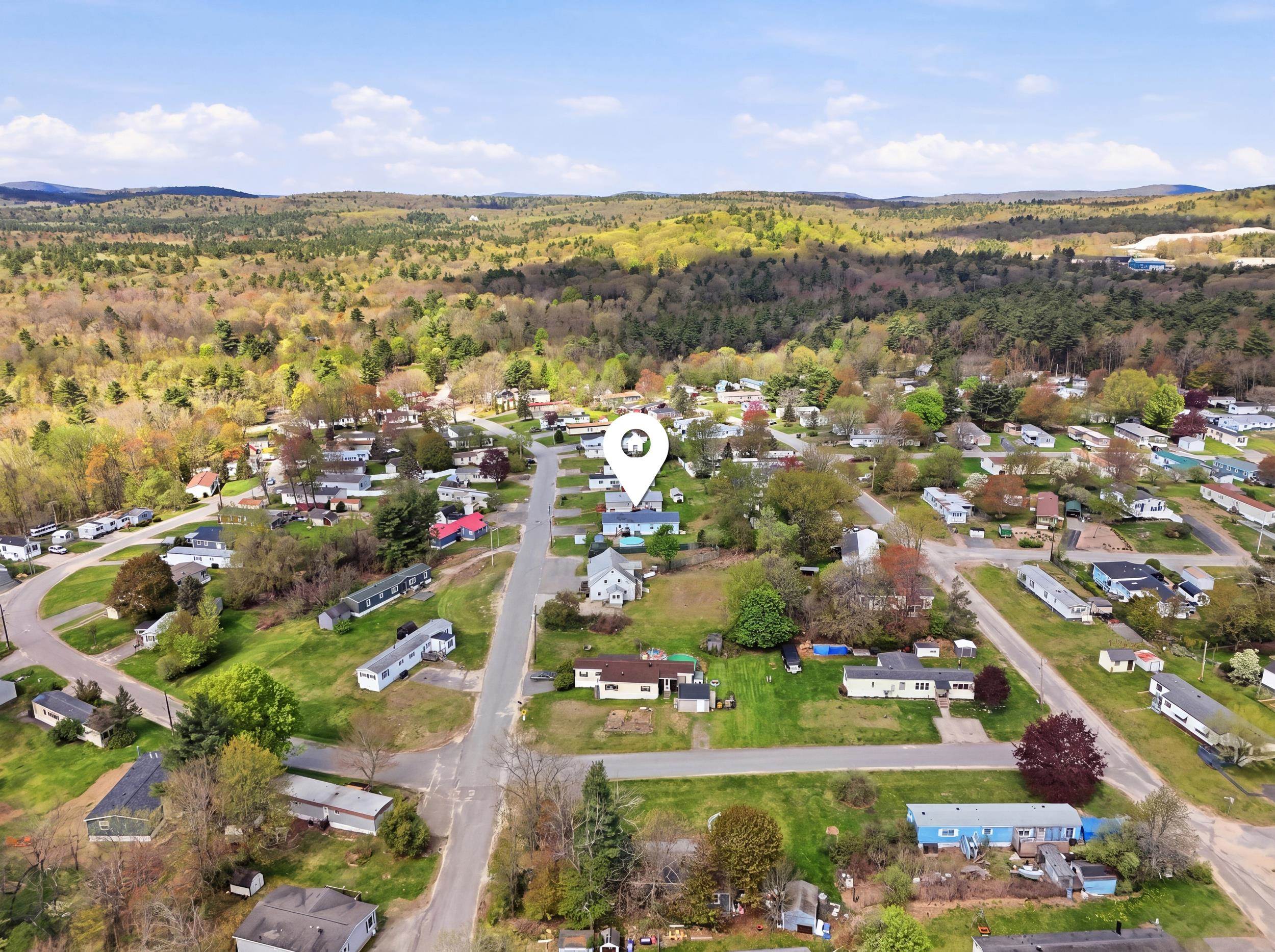 54 Old Ashby Rd, Greenville, NH 03048