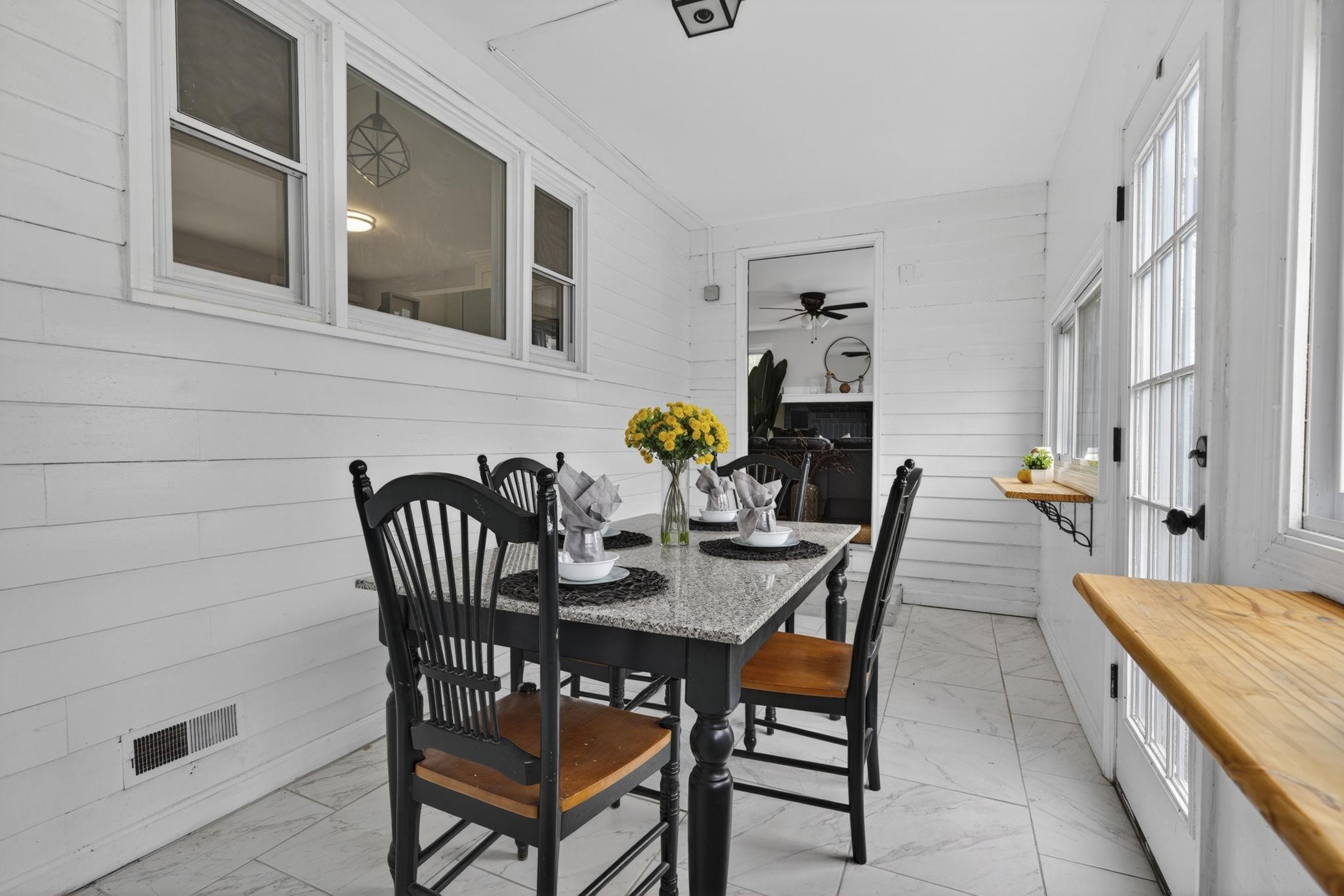 1566 1st Nh Turnpike, Northwood, NH 03261