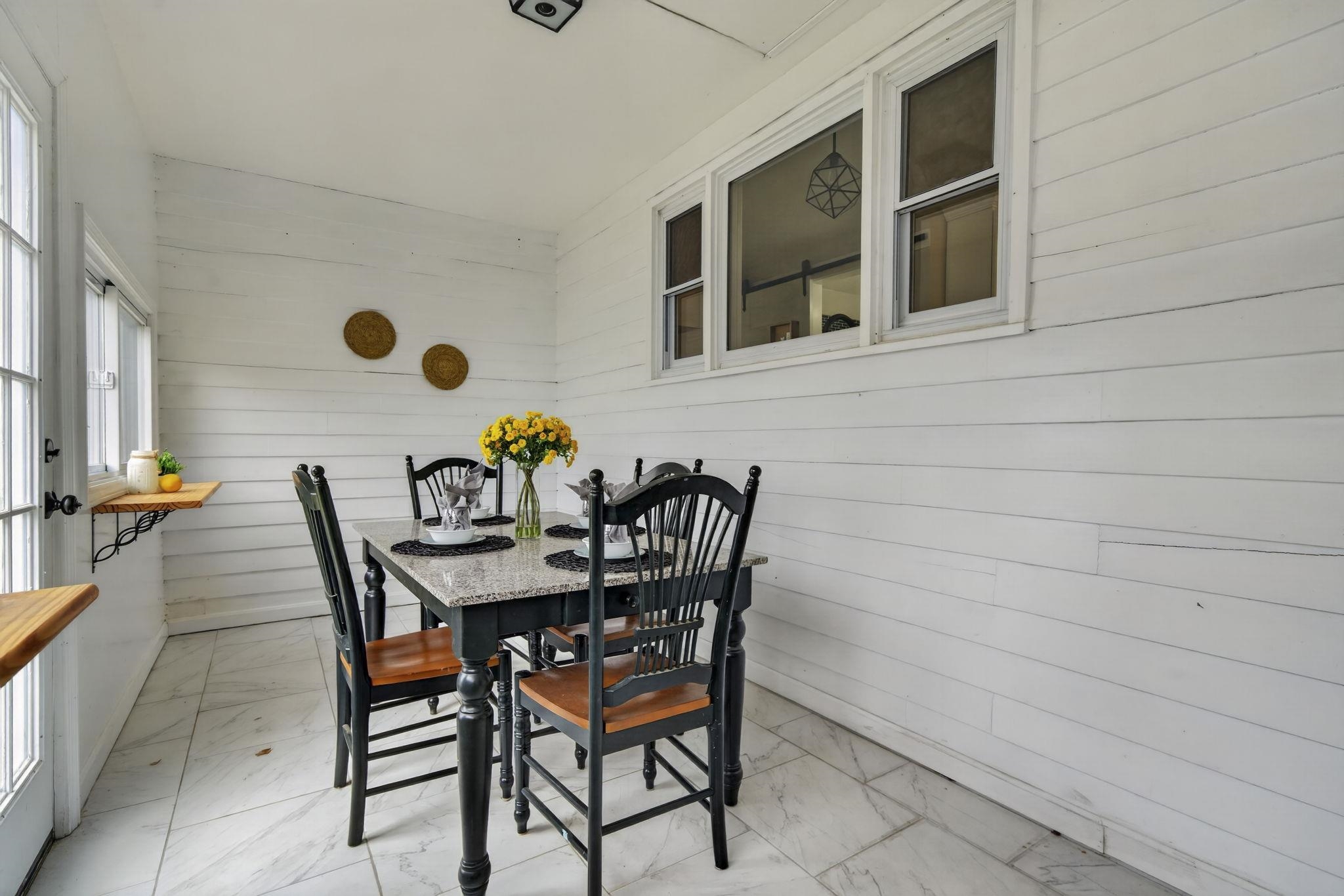 1566 1st Nh Turnpike, Northwood, NH 03261