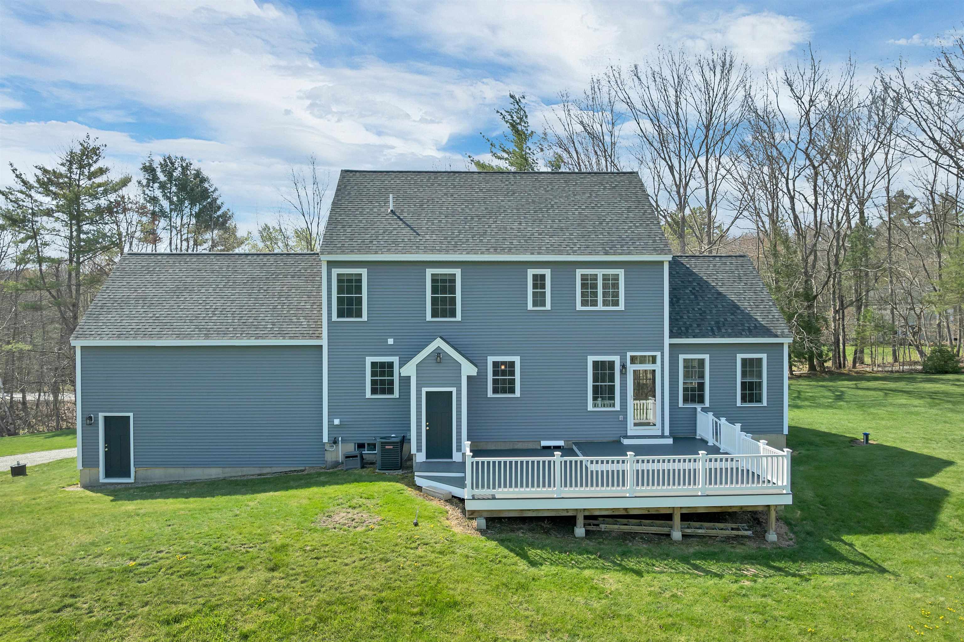 362 Grant Rd, Newmarket, NH 03857