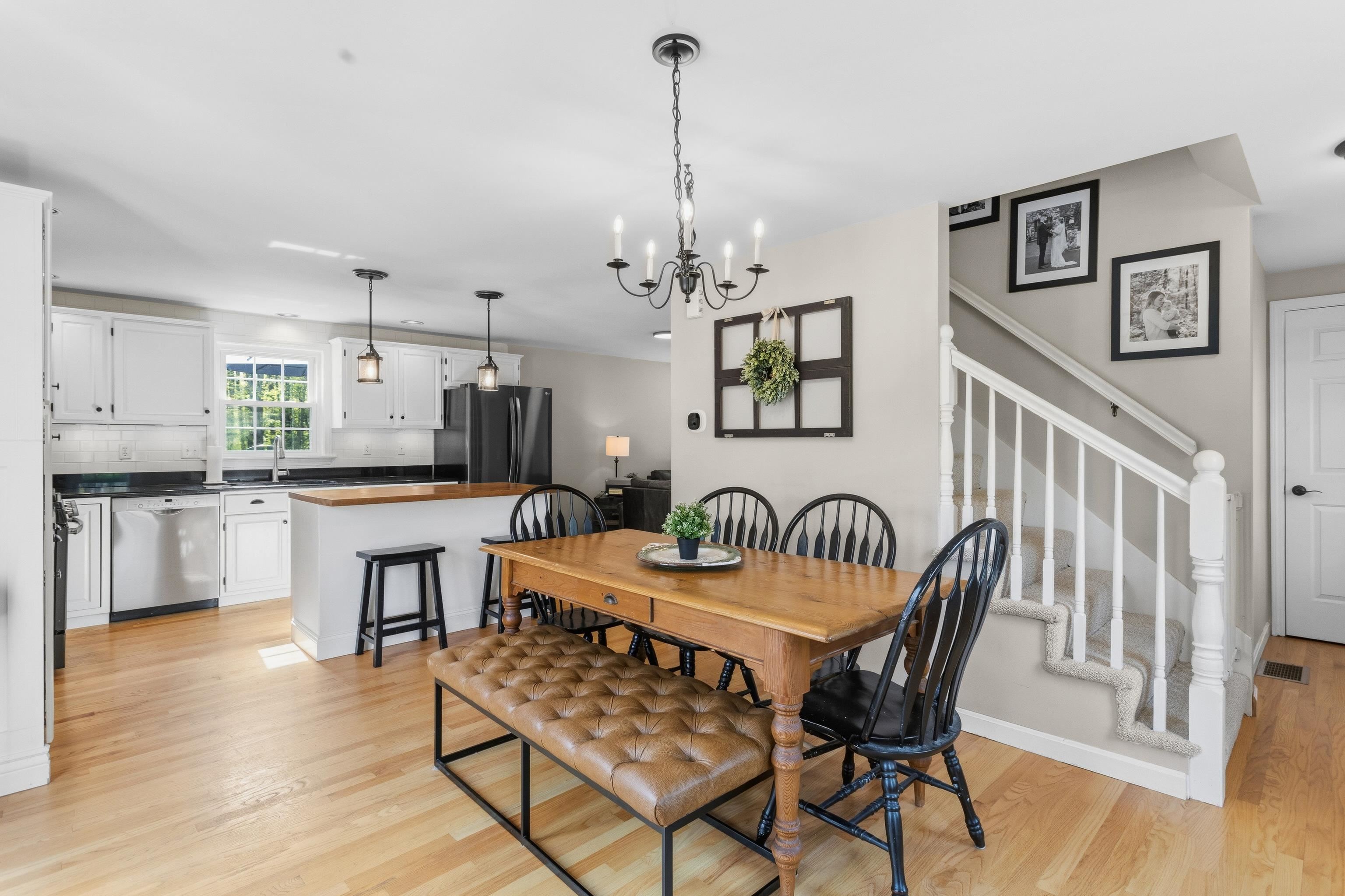 14 Weaver Pl, Weare, NH 03281