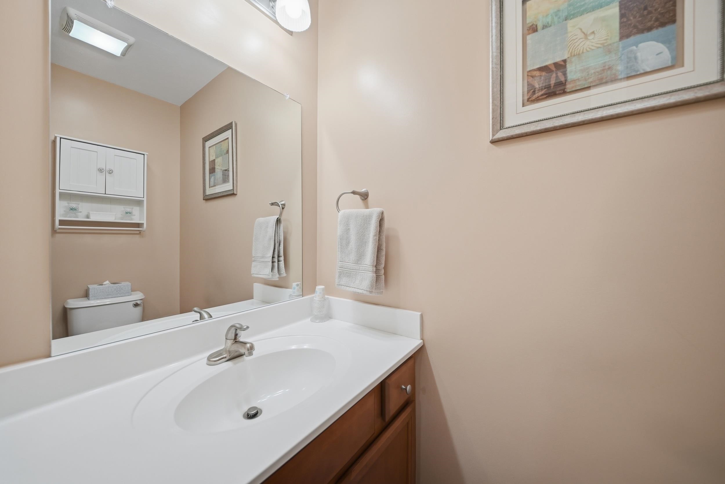 3020 Brown Ave, Manchester, NH 03103