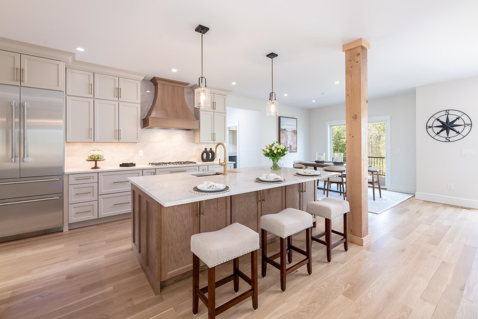 18 Solace Pointe Rd, Meredith, NH 03253