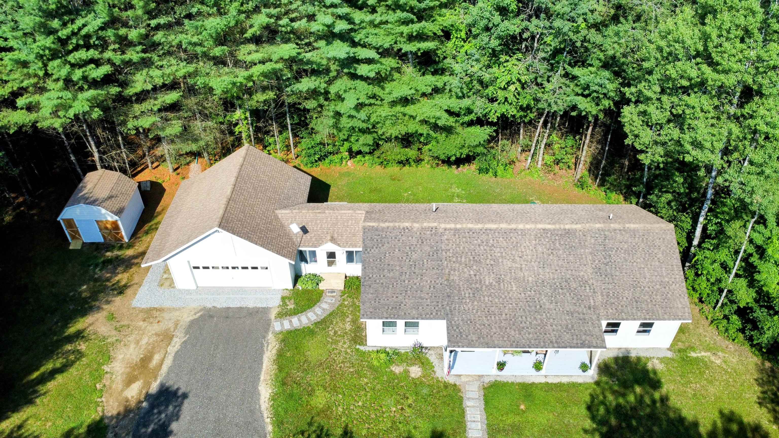 77 Trapper Rd, Campton, NH 03223