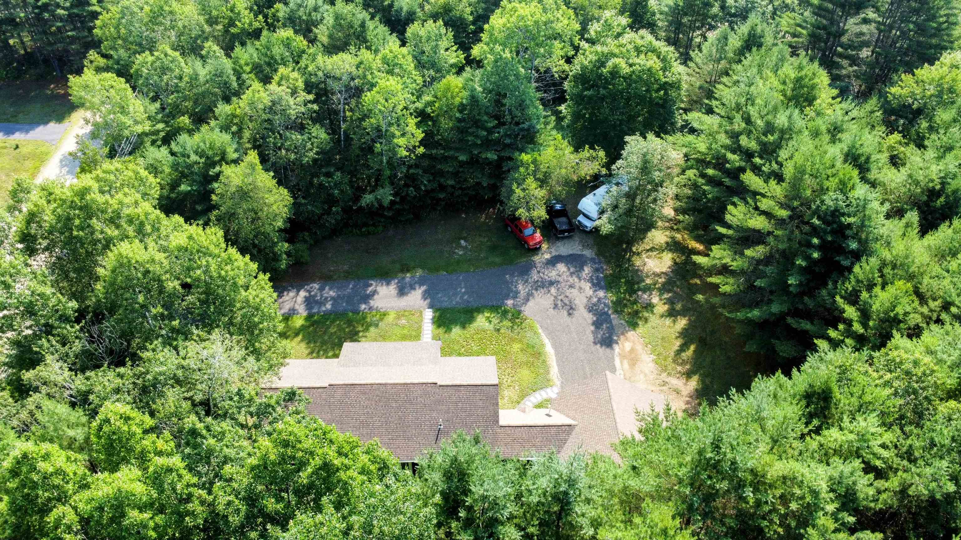 77 Trapper Rd, Campton, NH 03223