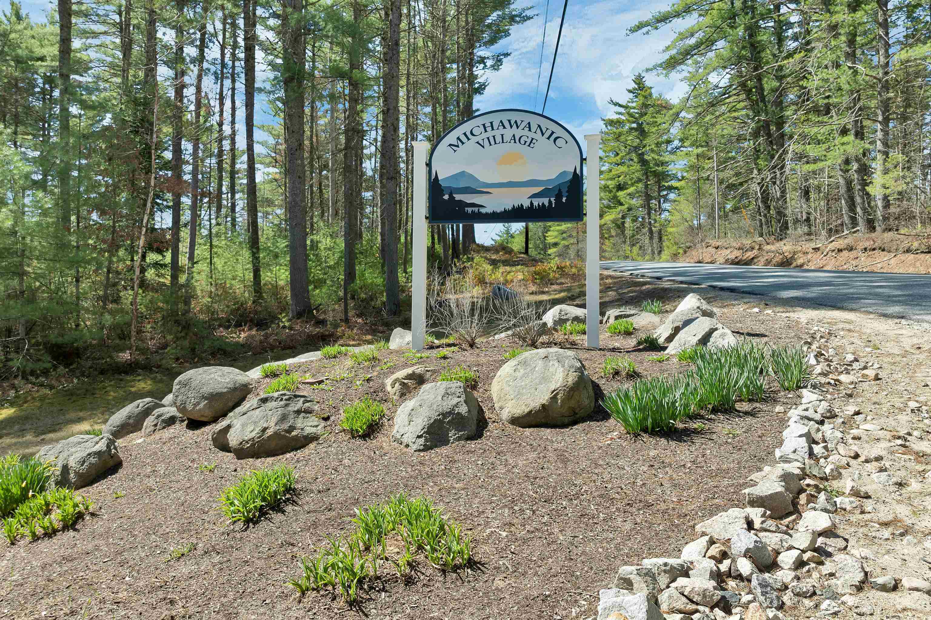 181 Michawanic Rd, Wakefield, NH 03872