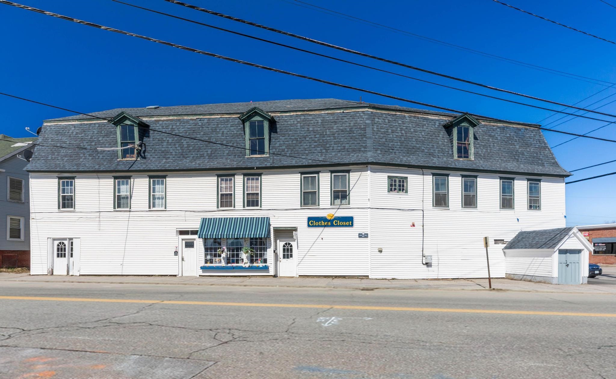 2 Depot St, Pittsfield, NH 03263