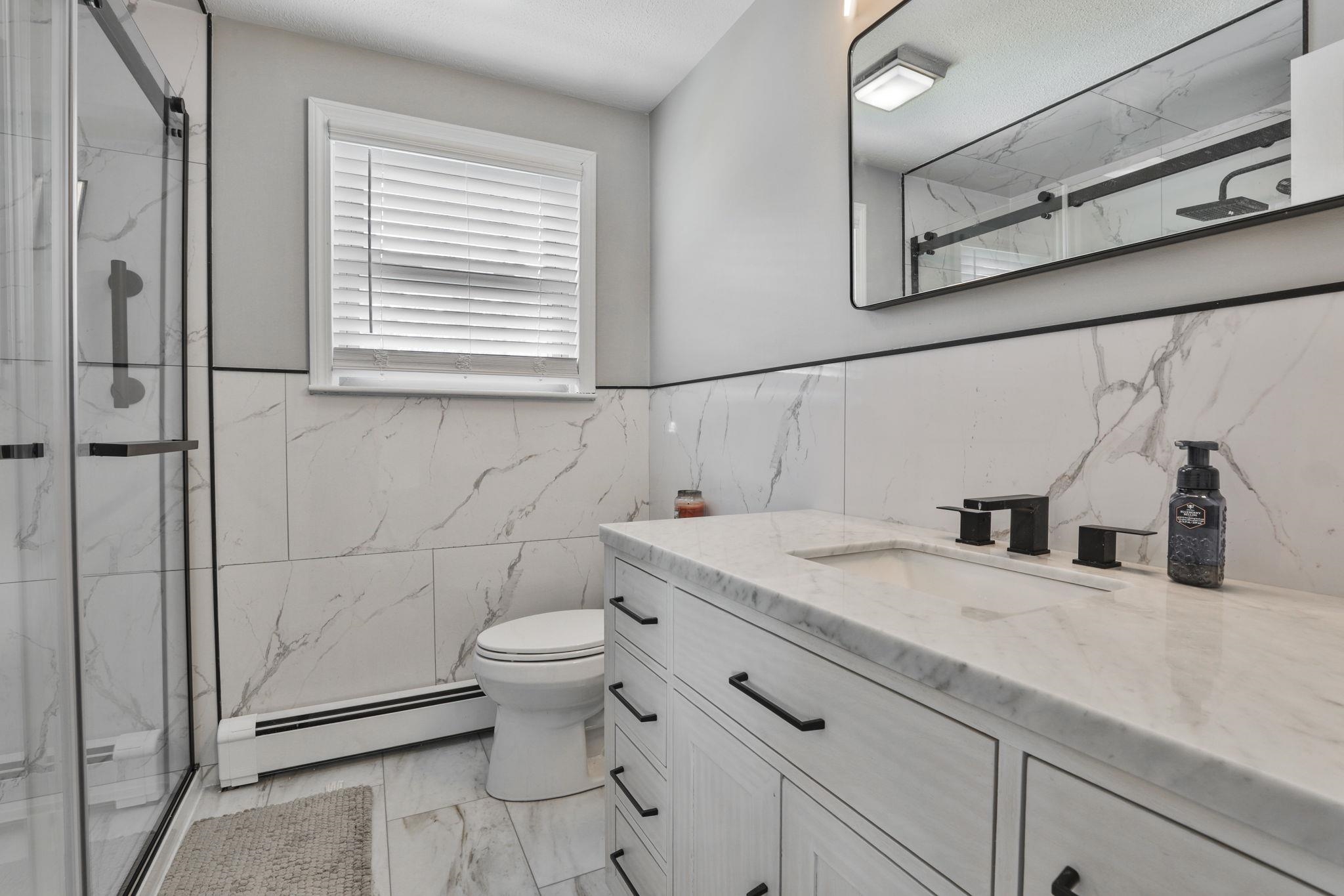 233 Trolley St, Manchester, NH 03103