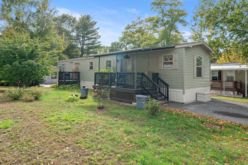 27 Hayes Pk, Exeter, NH 03833