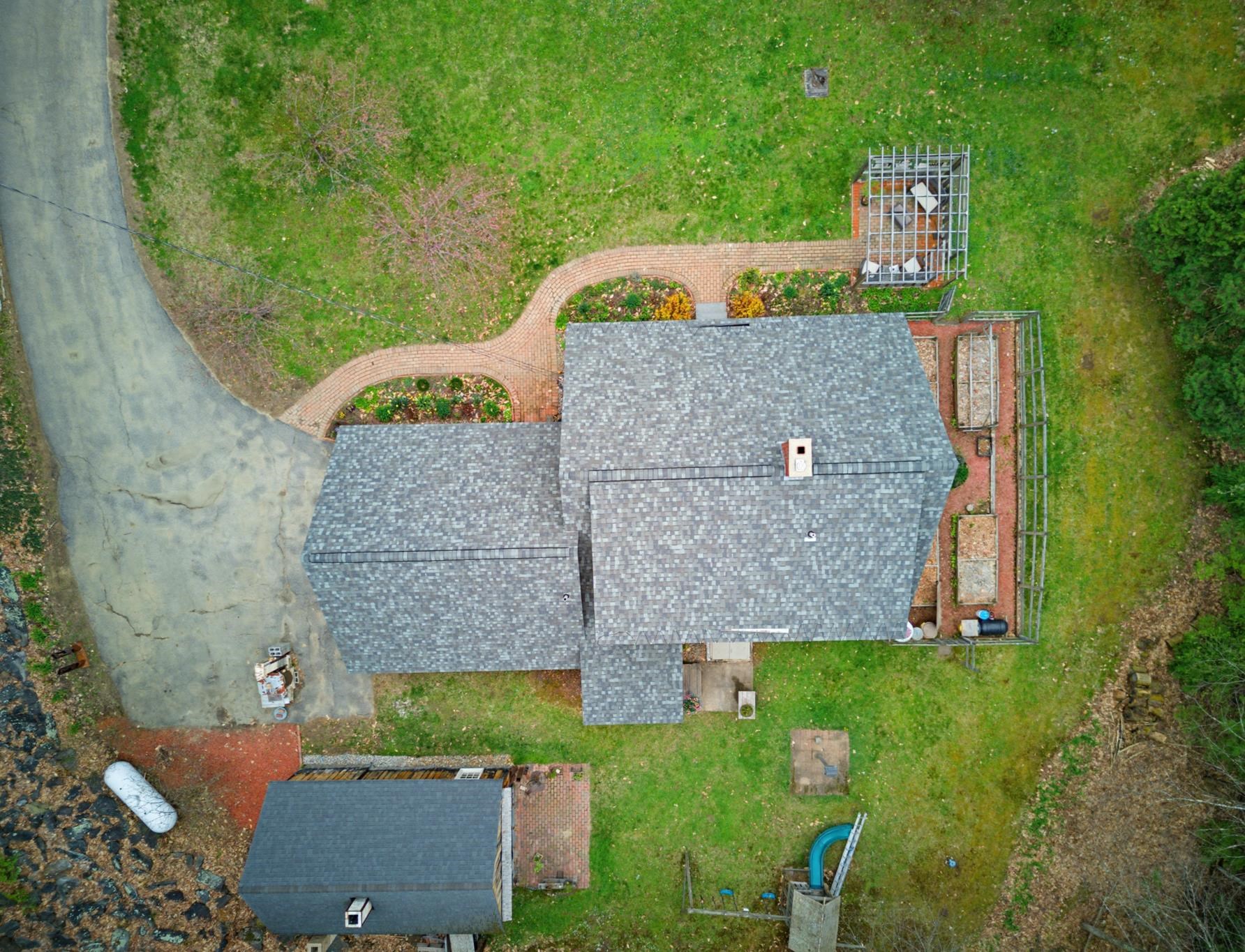 22 Hillview Dr, Chichester, NH 03258