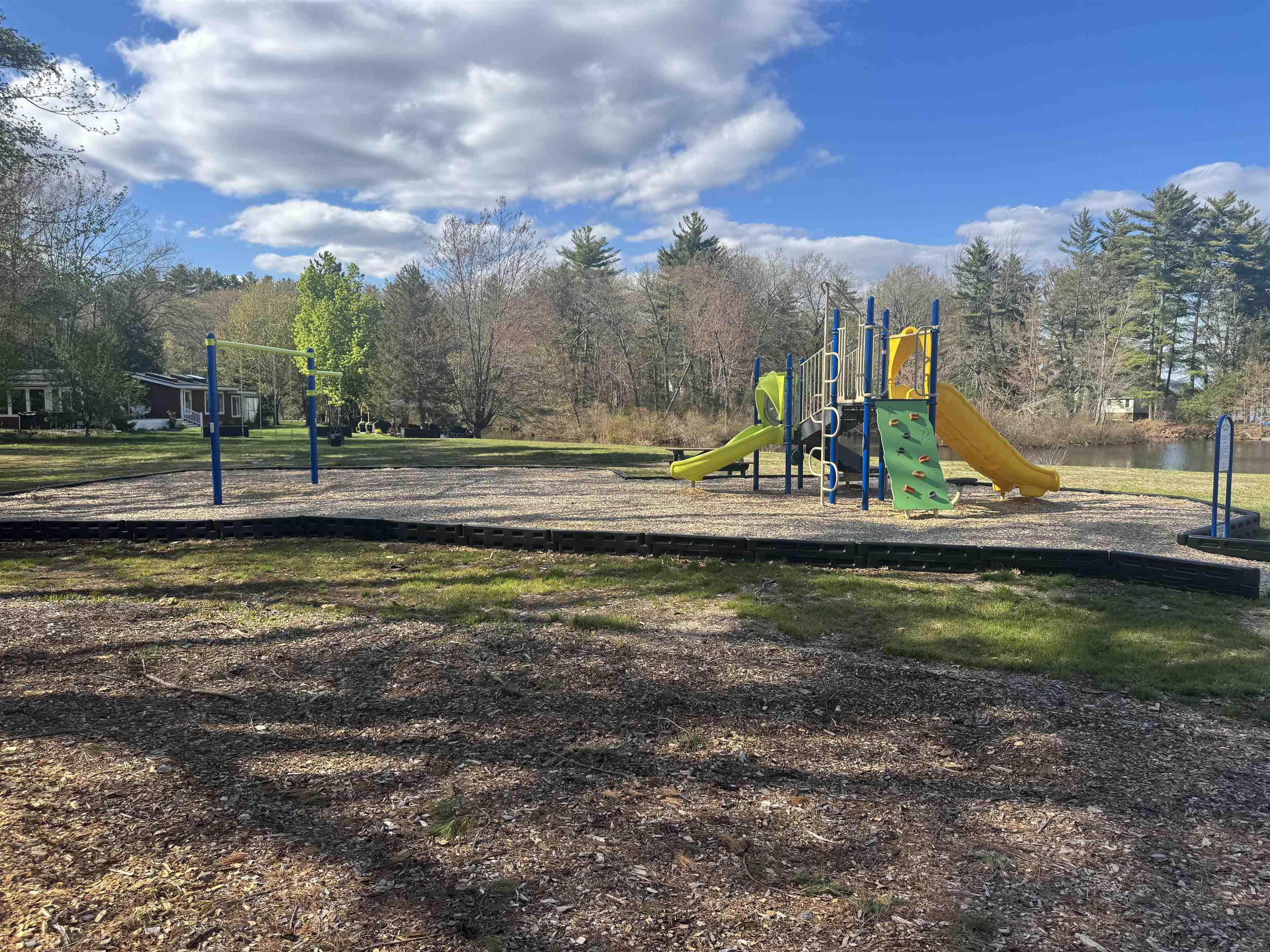 47 Captain Lovewell Ln, Ossipee, NH 03814