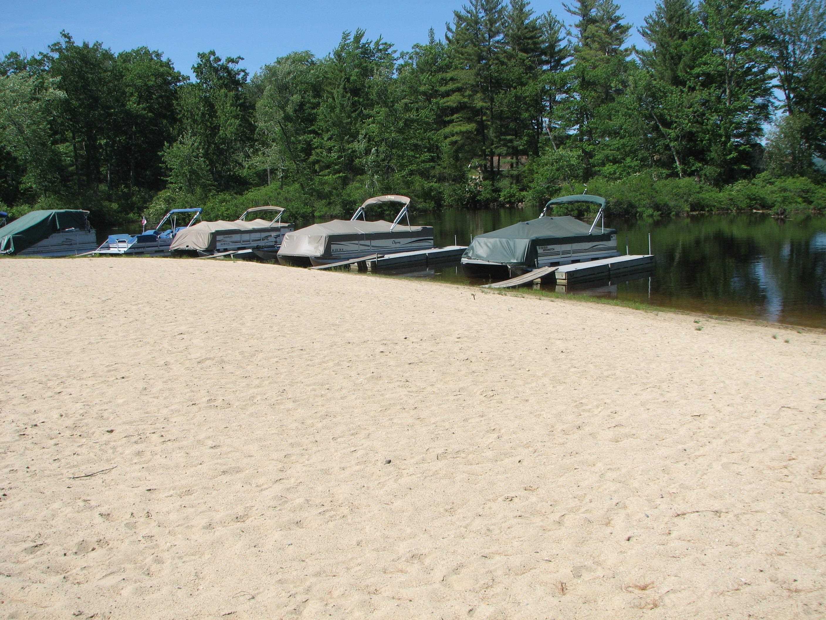 47 Captain Lovewell Ln, Ossipee, NH 03814
