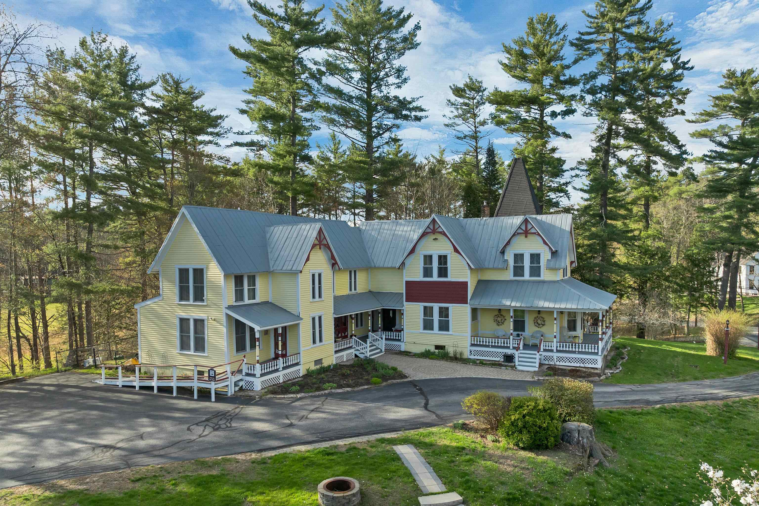 24 Rosewood Ln, Madison, NH 03875