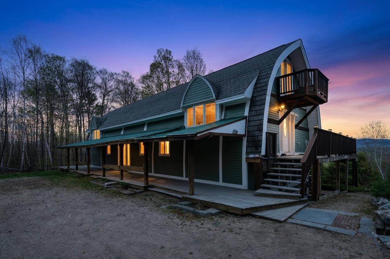 1557 N Groton Rd, Groton, NH 03266