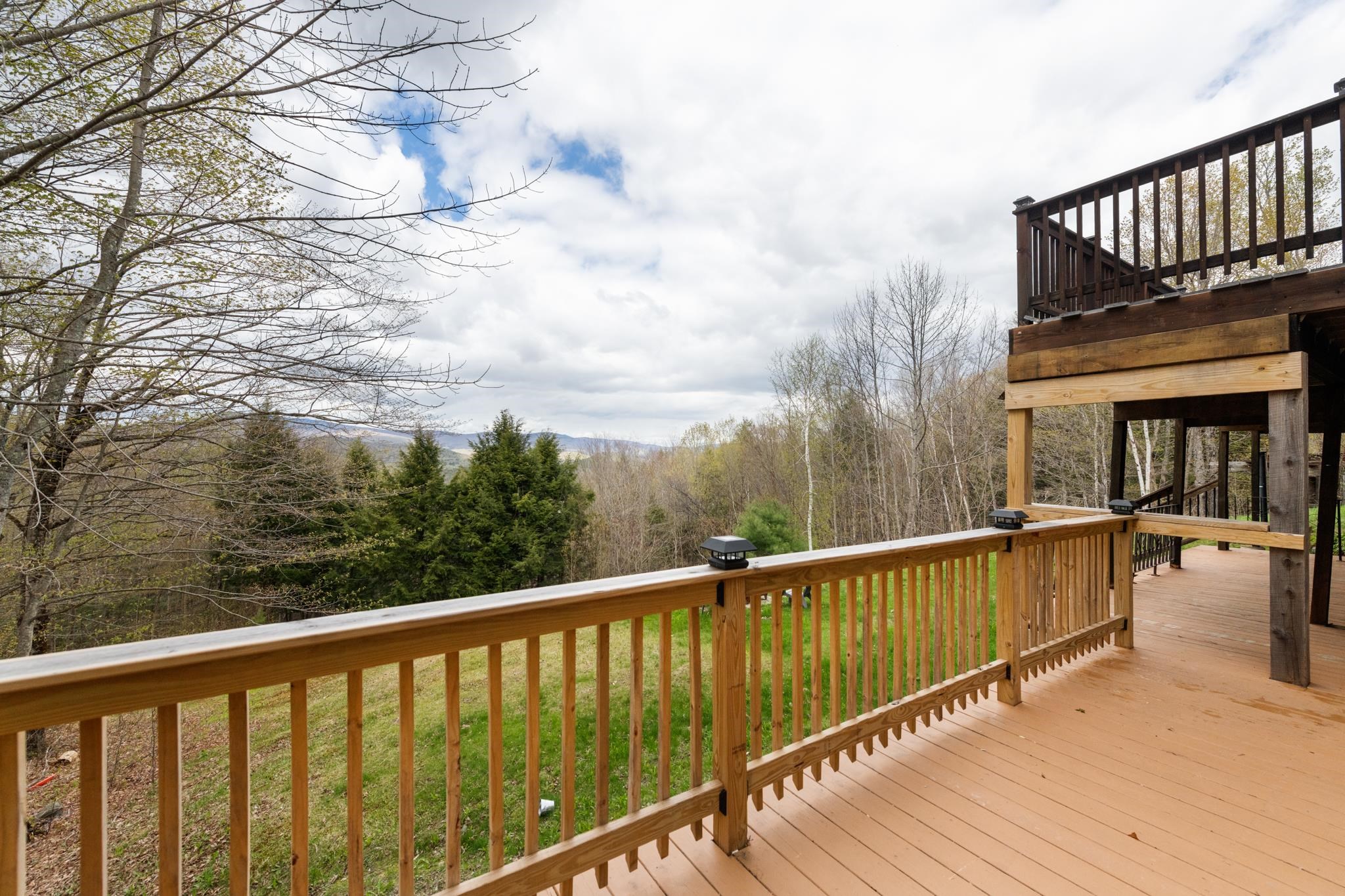 1557 N Groton Rd, Groton, NH 03266