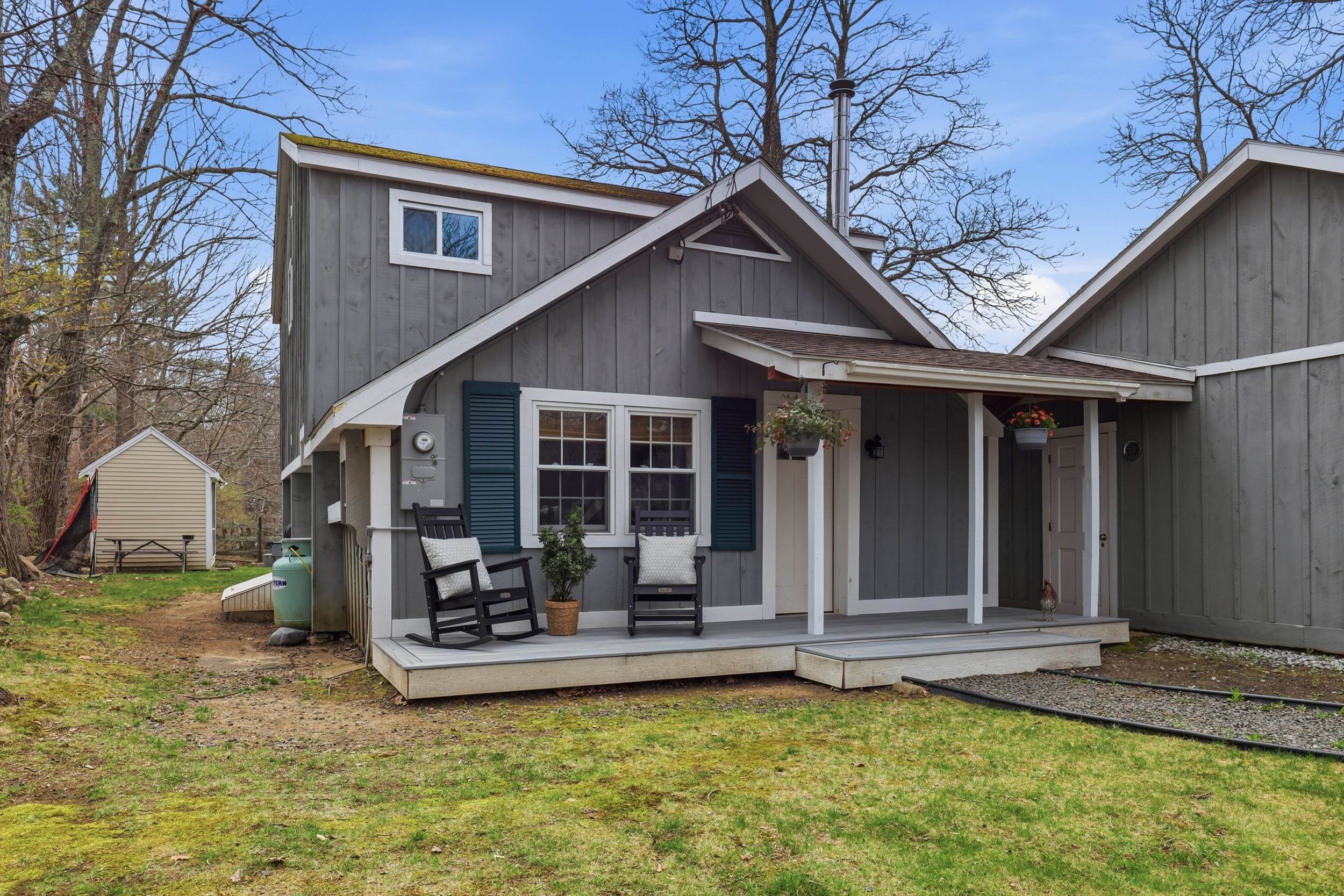 338 Stage Rd, Nottingham, NH 03290