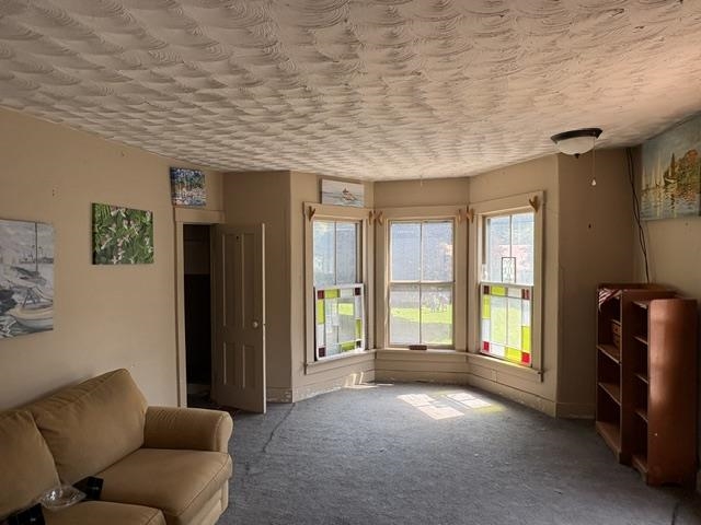 2nd floor apartment living room