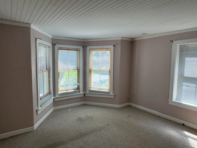 Ground floor primary bedroom
