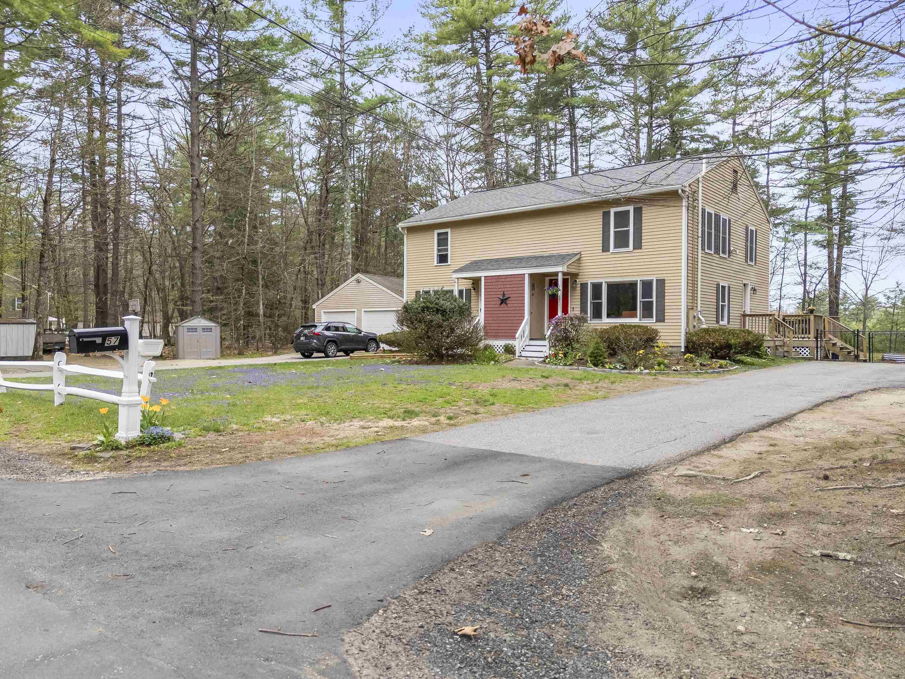 57 Newtown Plains Rd, Lee, NH 03861