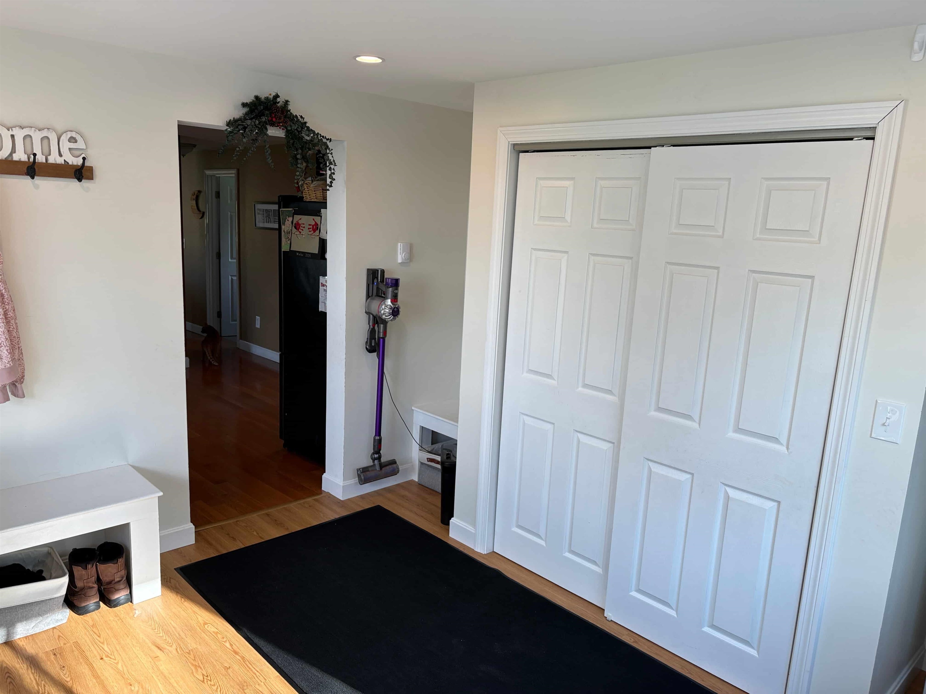 28 Doe Farm Ln, Newmarket, NH 03857