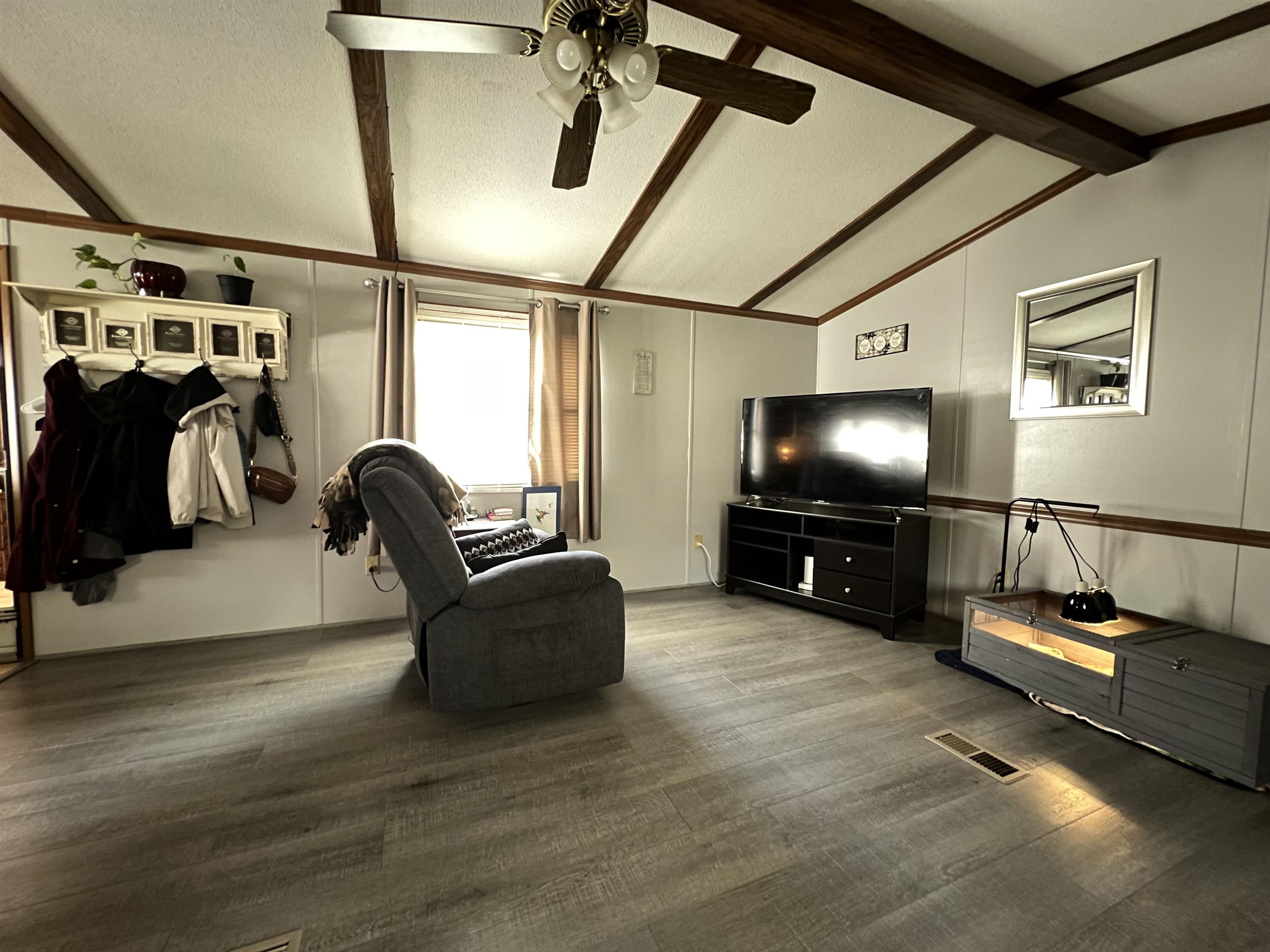 7 Spring Brook Rd, Newport, NH 03773