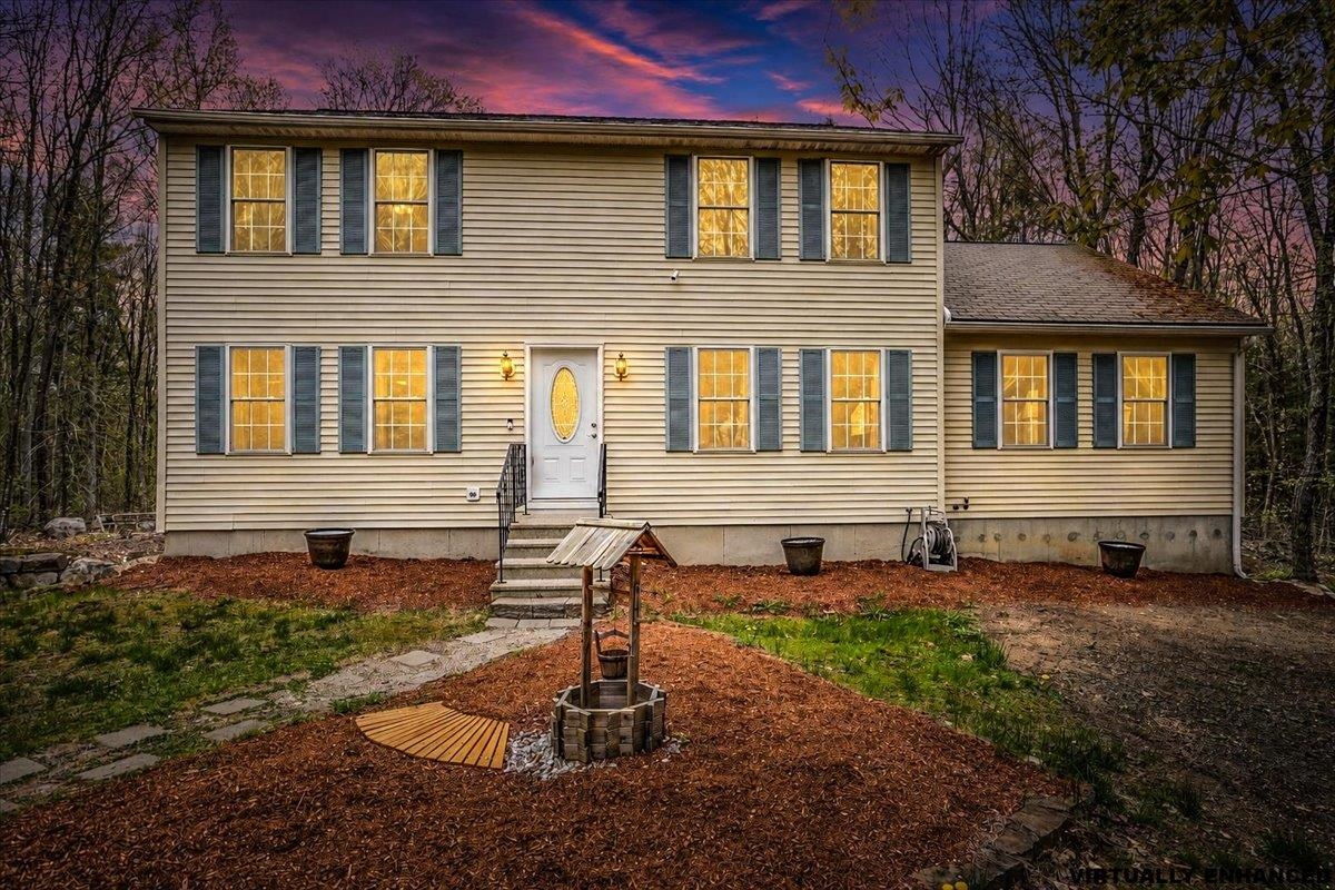 84 Horizon Ln, Candia, NH 03034