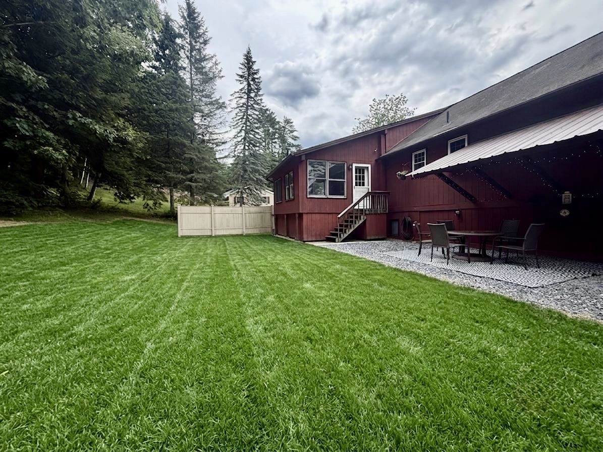 Digital Lawn Enhancement 25703745