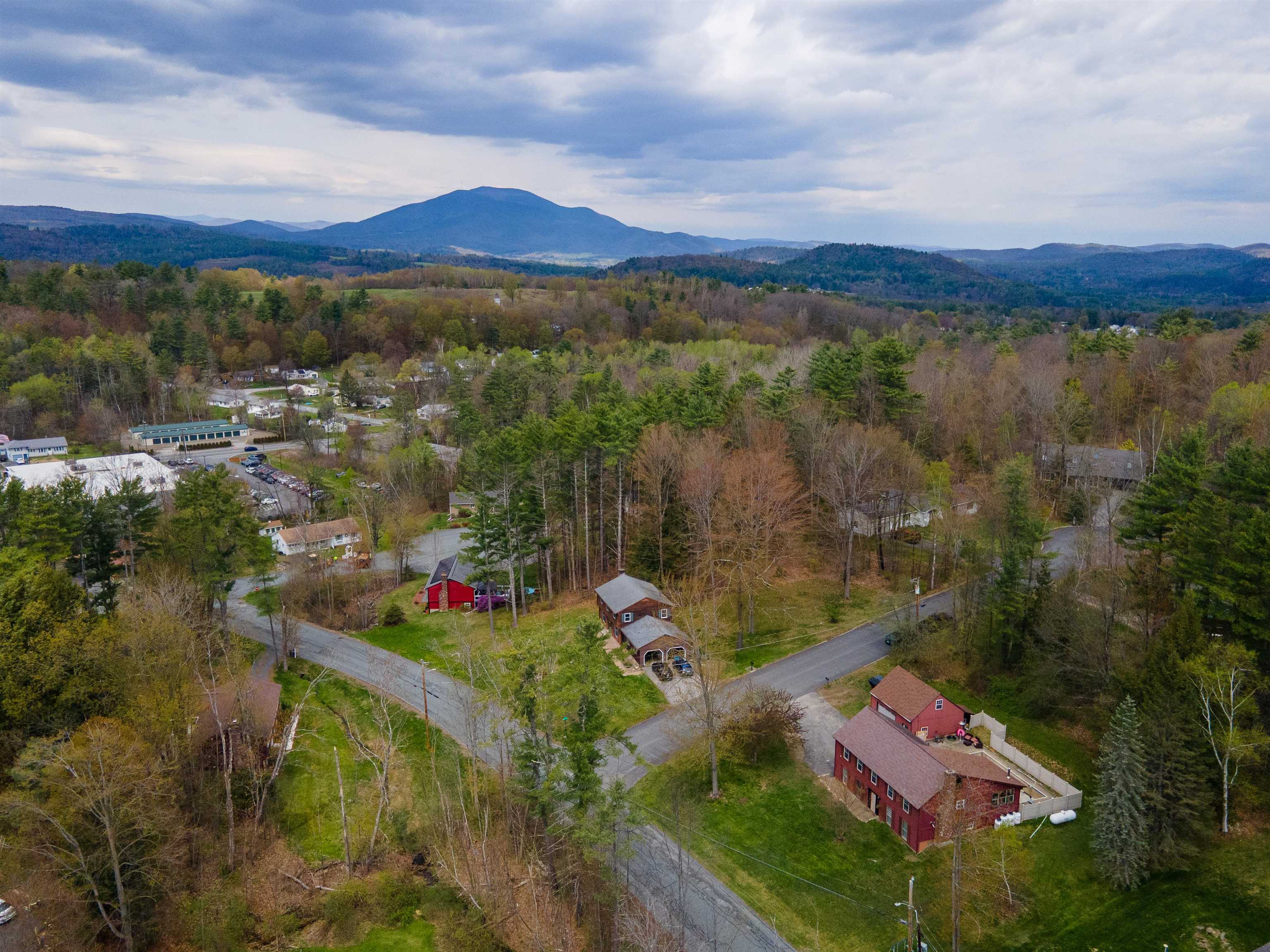 3 Snowshoe Hill Rd, Claremont, NH 03743